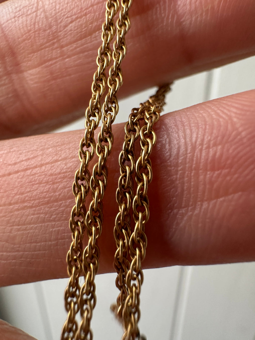 twisty gold chain 18.5"