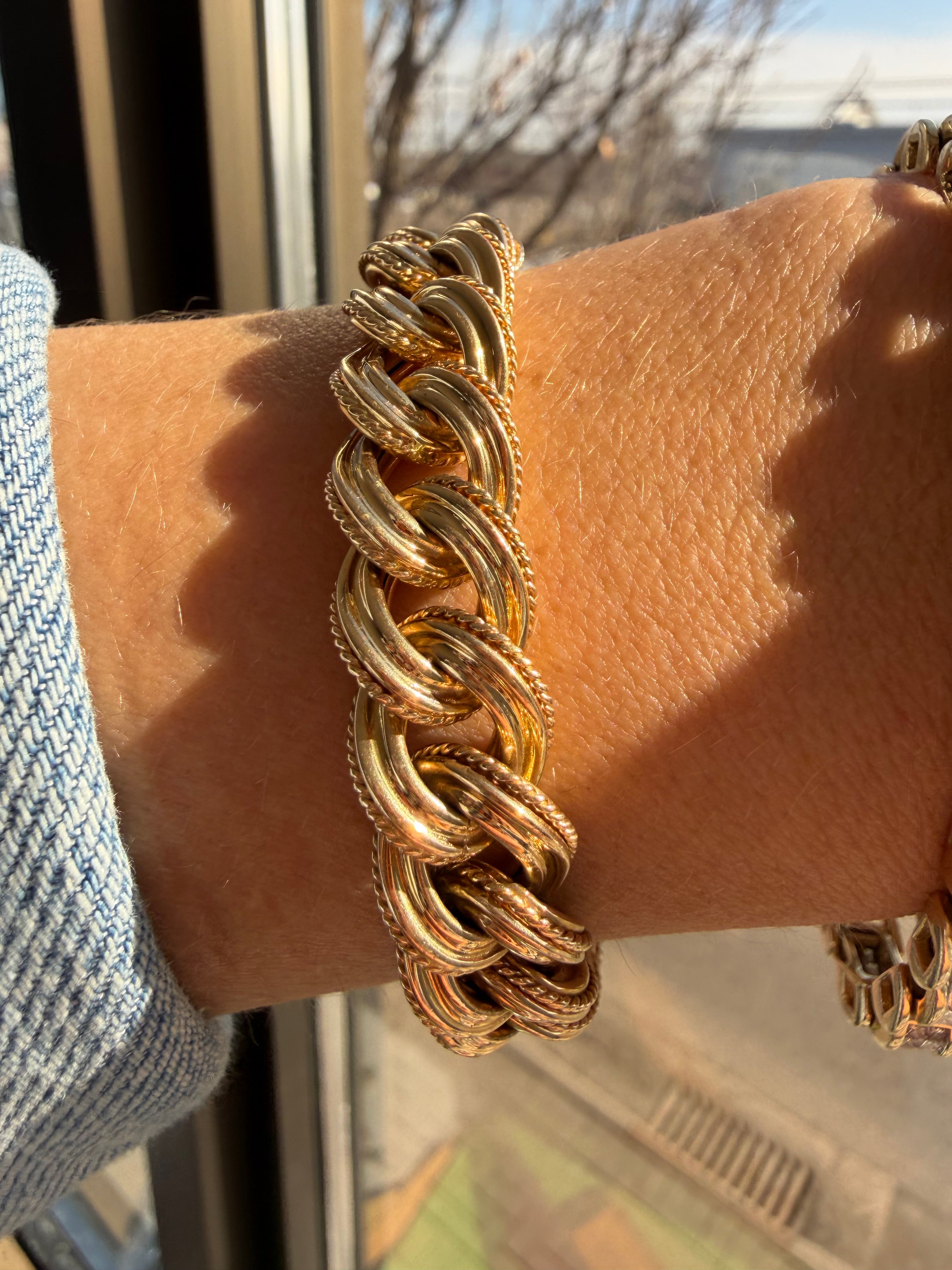 textured curb bracelet