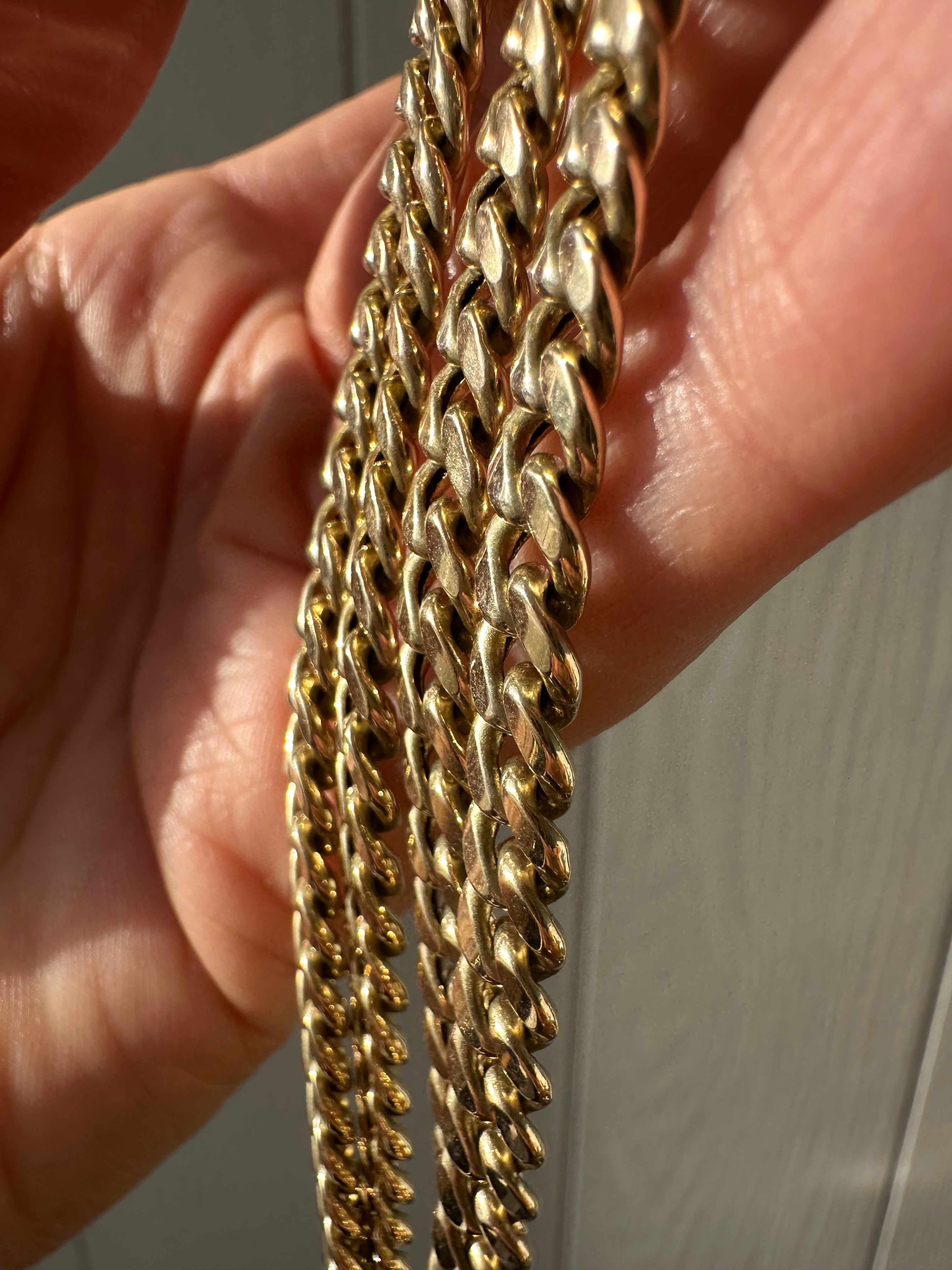 bubbly curb chain 22.75”