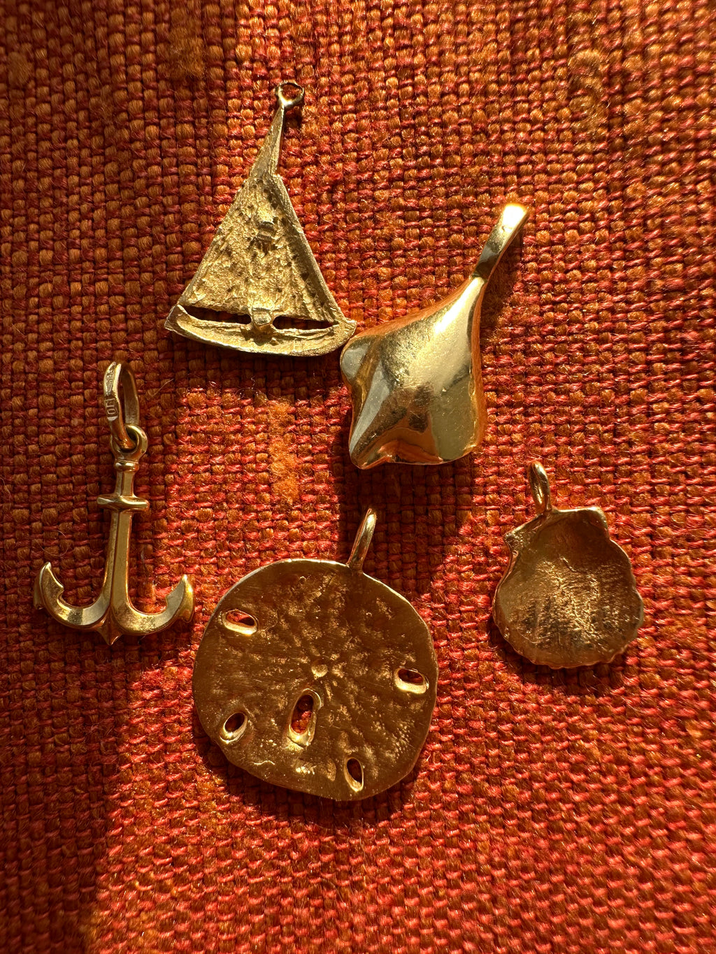 beachy charms