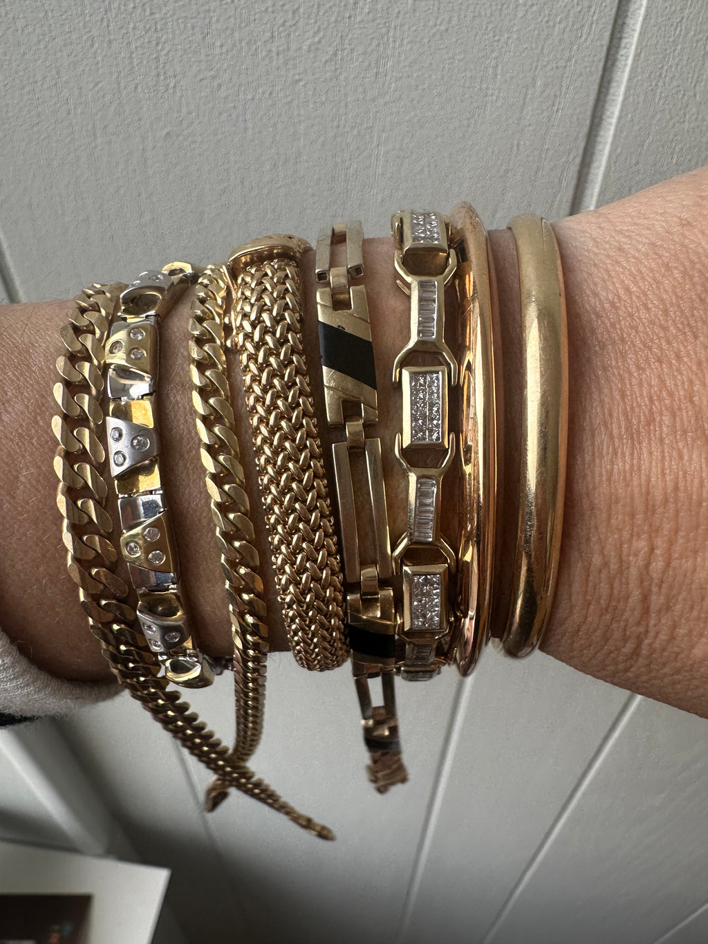8" curb bracelet