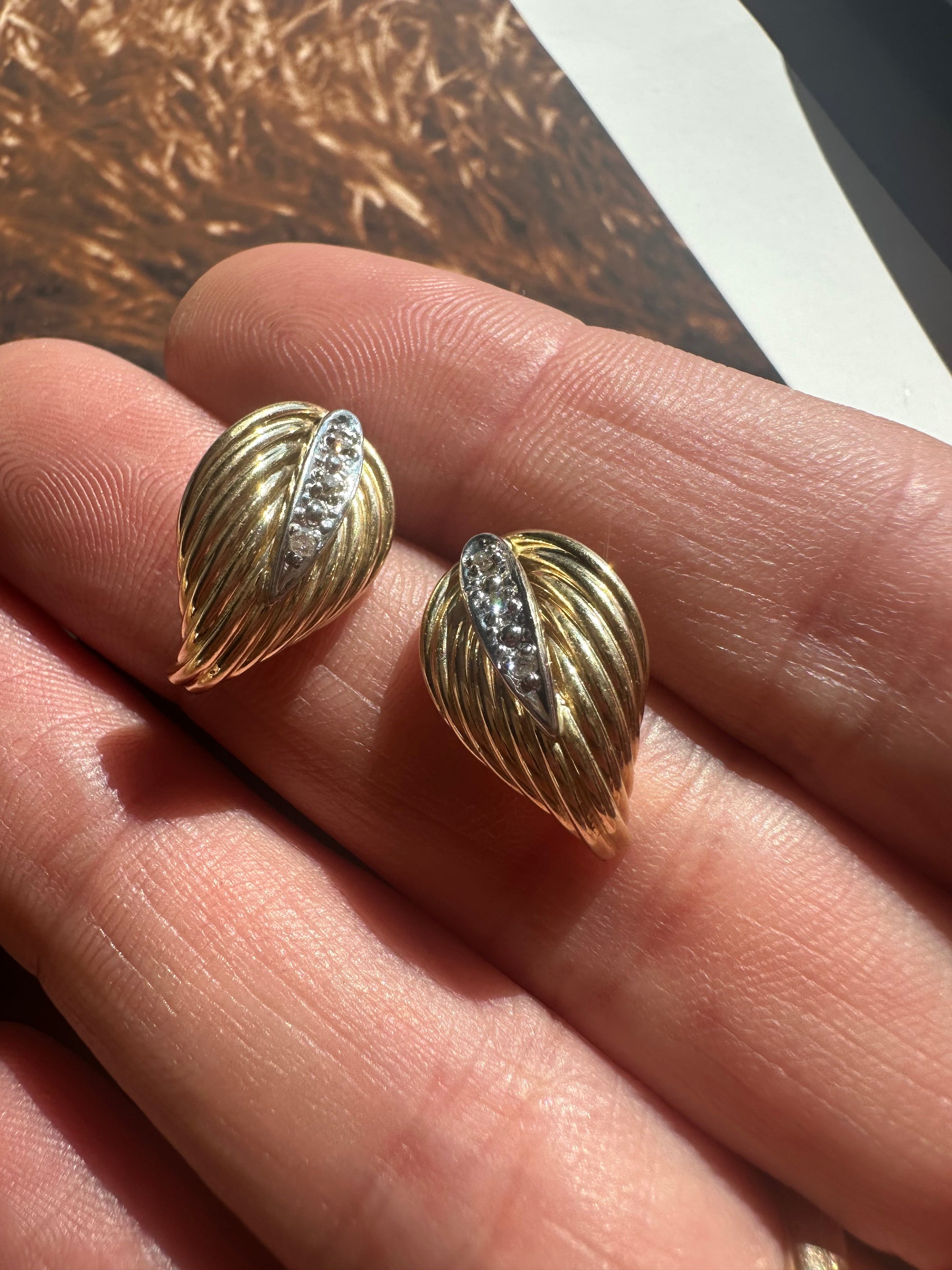 leaf shaped with diamond center