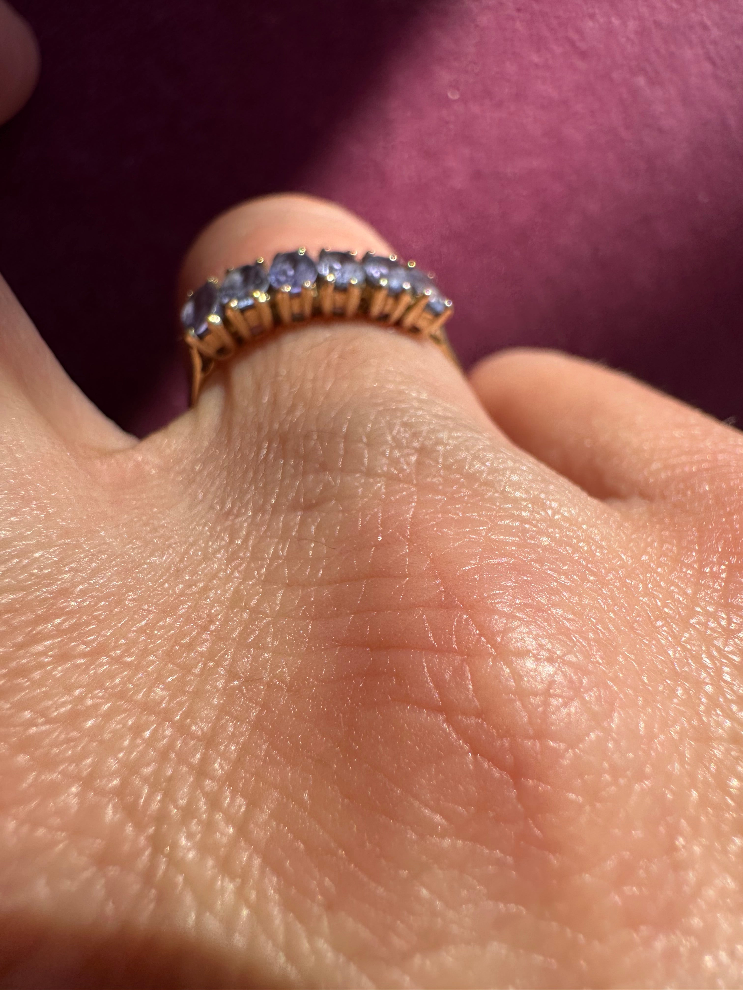 oval cut tanzanite band