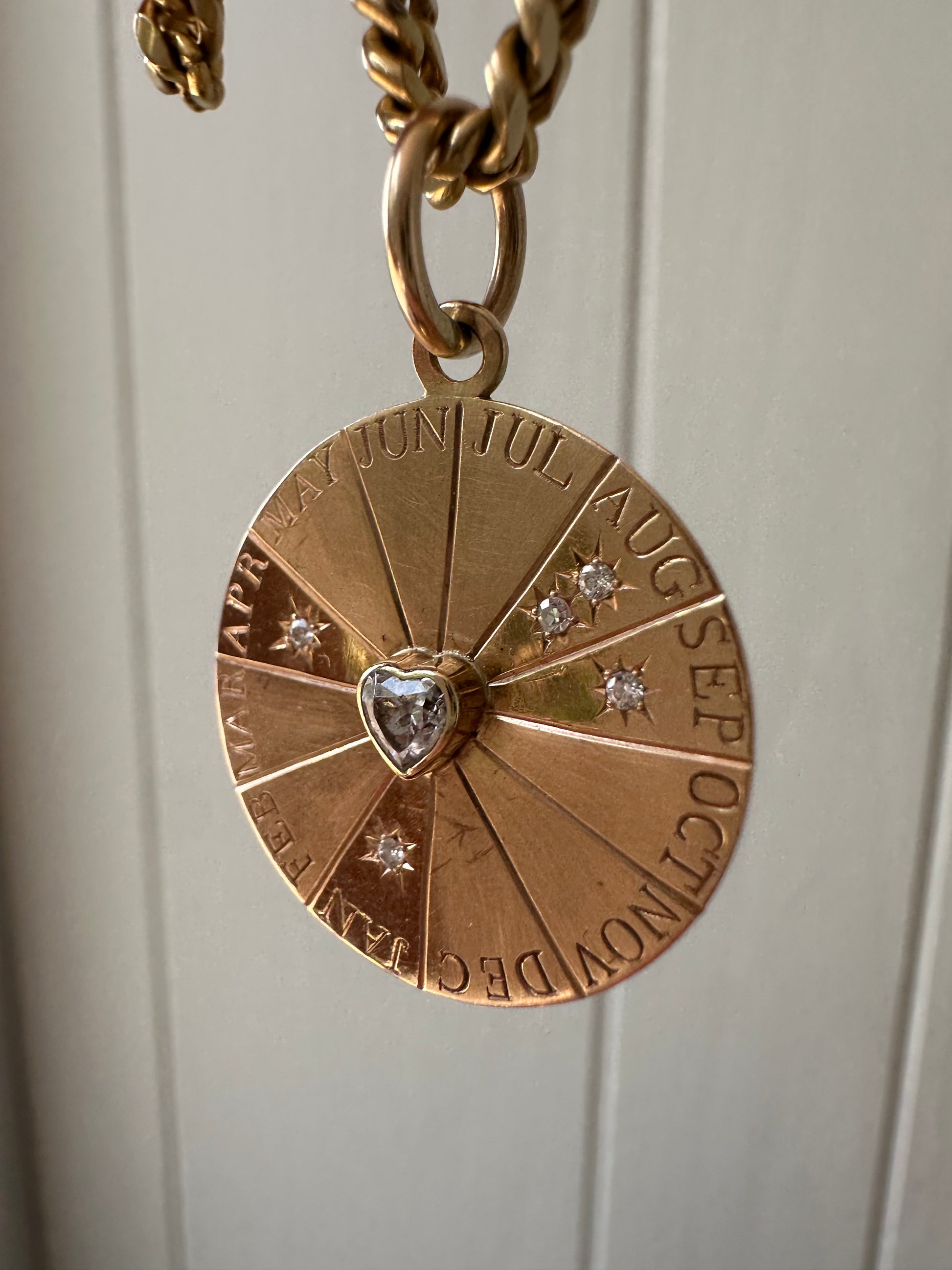 14k custom calendar disc