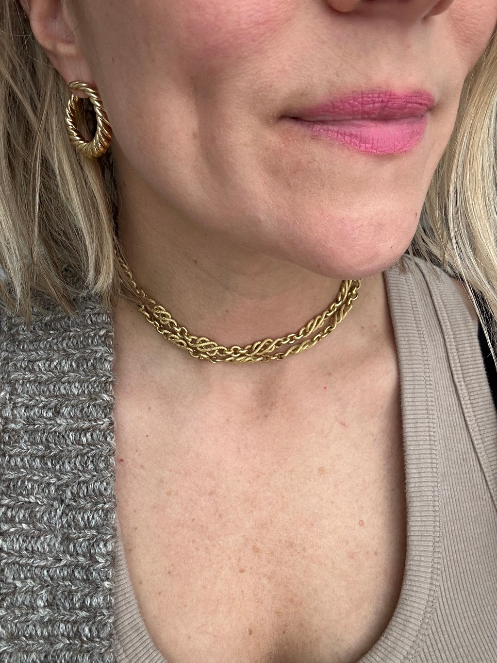 18k gold knurled texture fancy link 30.5" chain