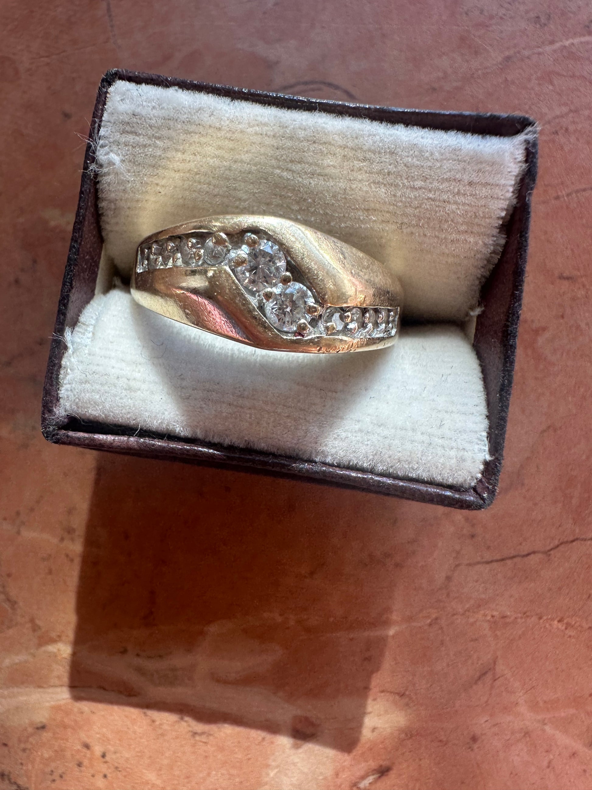 zig zag diamond ring