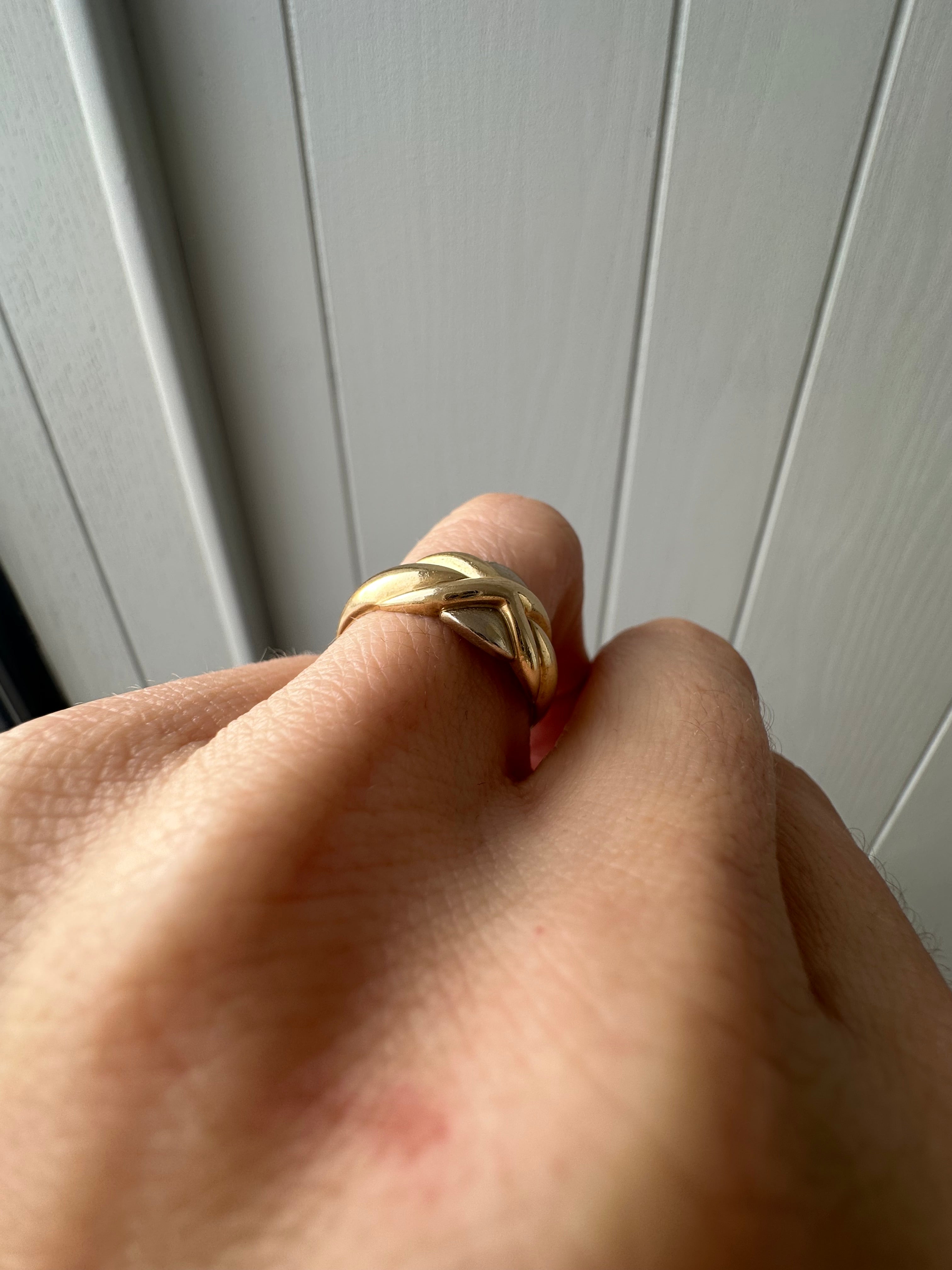 two tone X or knot band