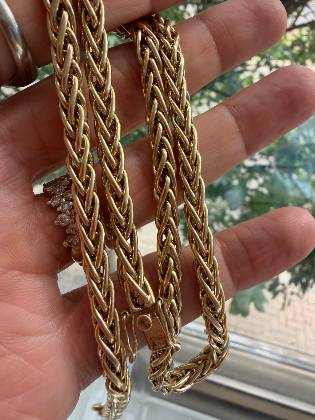 21" chunky woven link chain