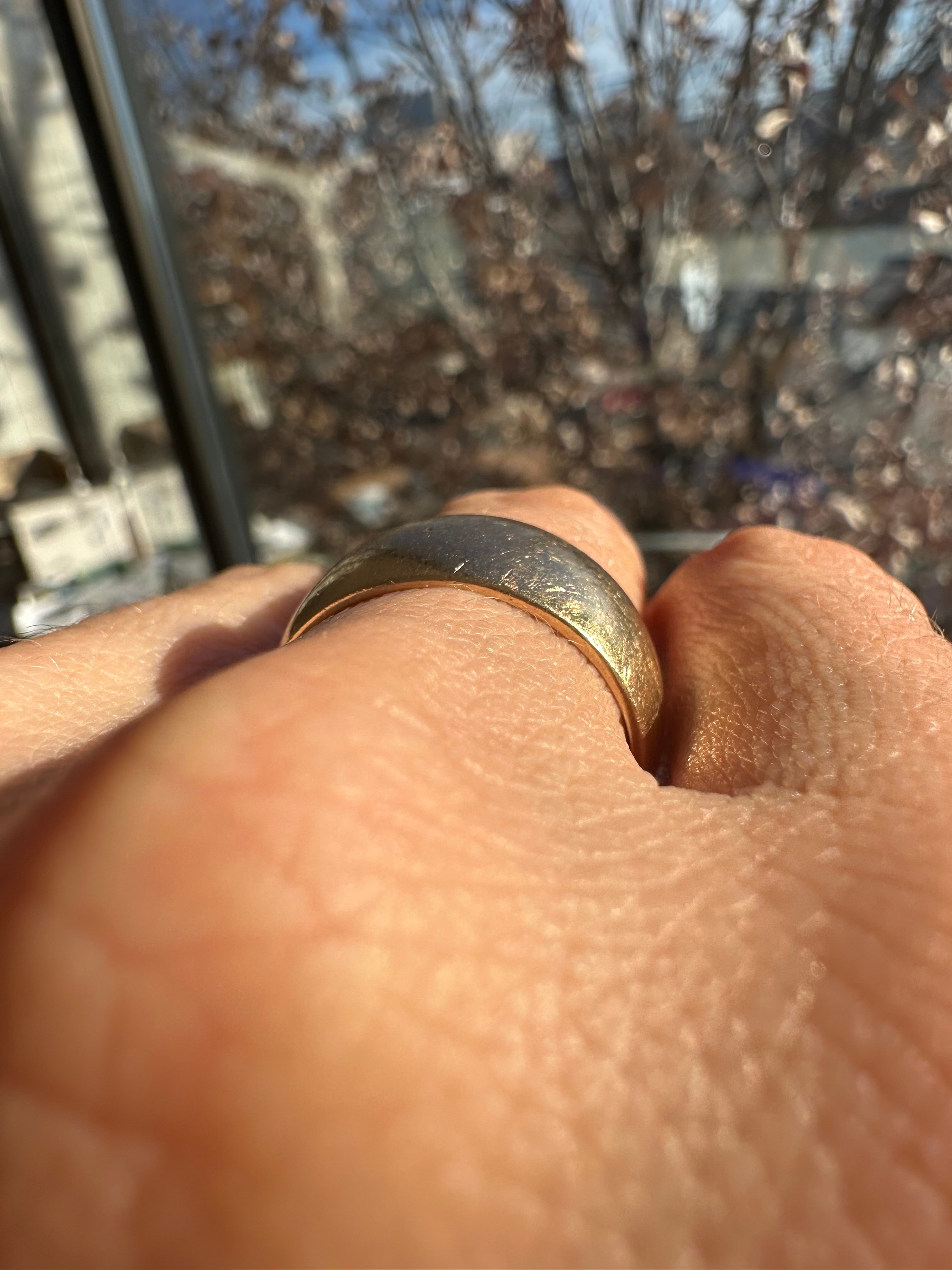 solid 10mm wide band