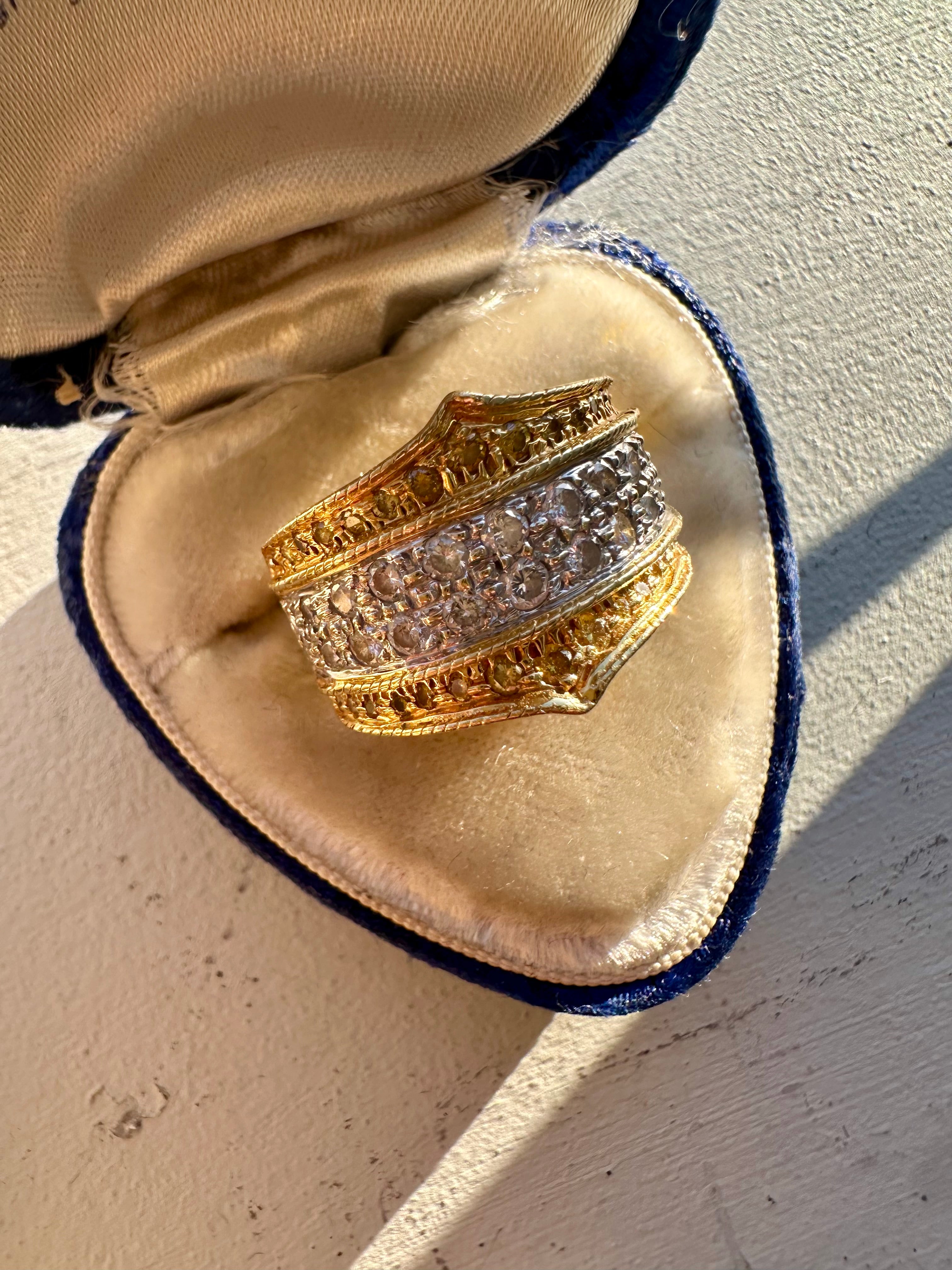two tone 18k gold chunky diamond ring