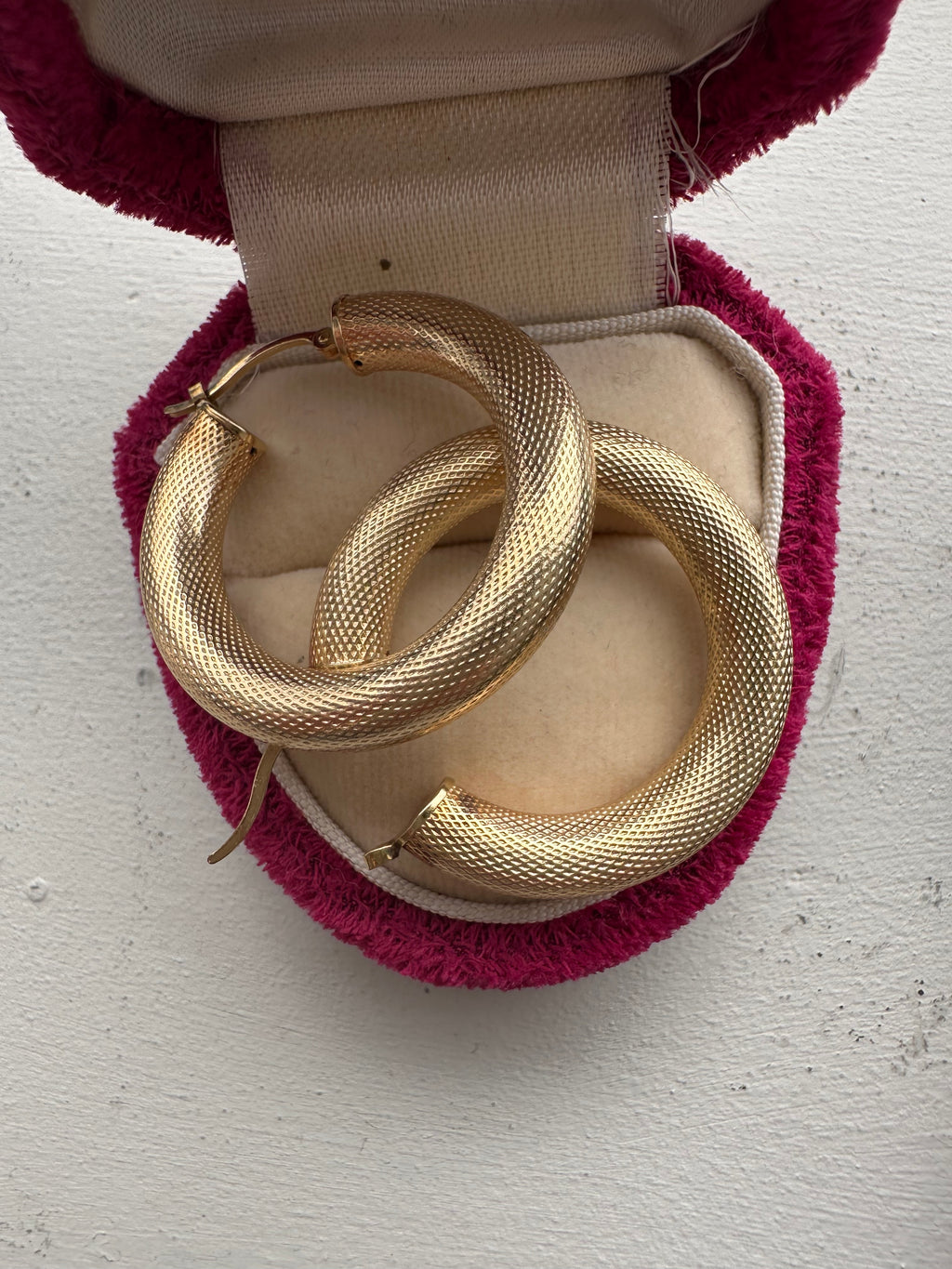 knurled texture tube hoops