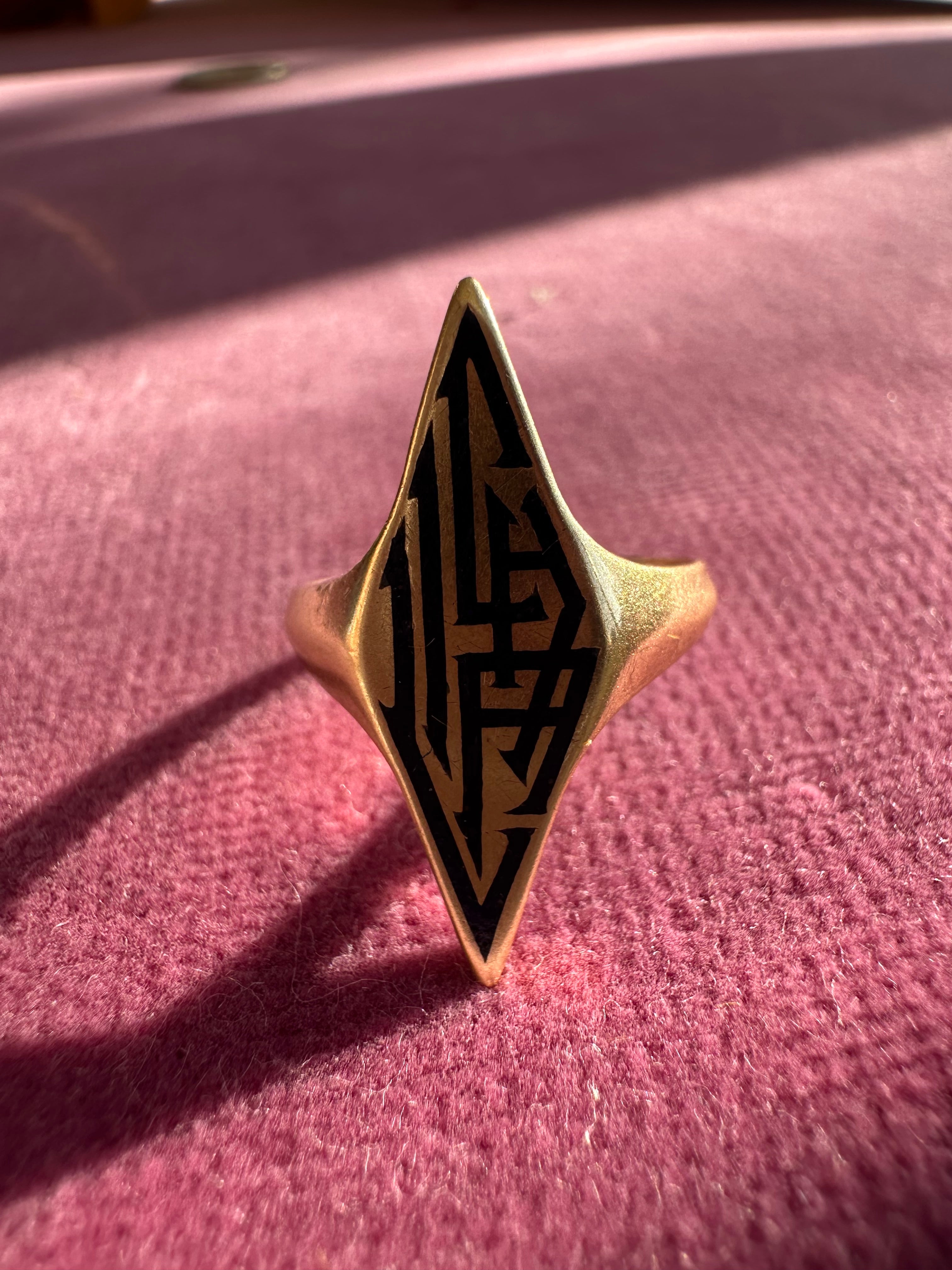 antique navette style onyx inlay signet
