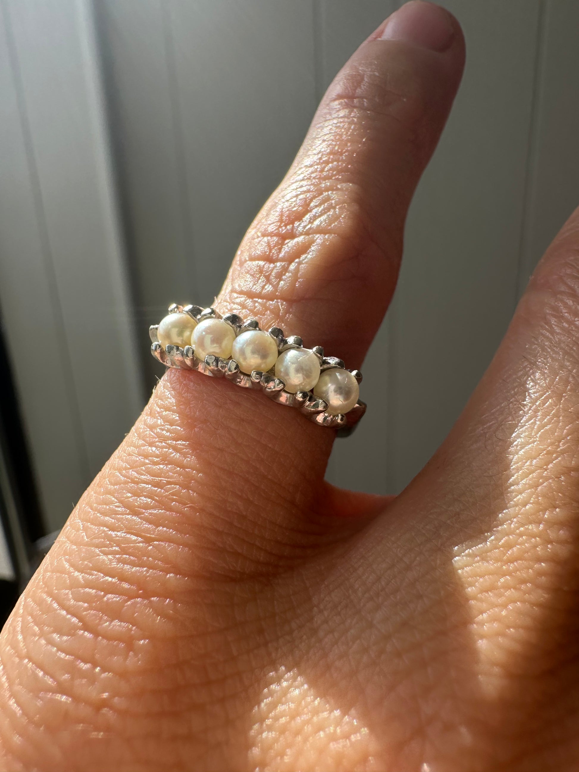 5 pearl and white gold band