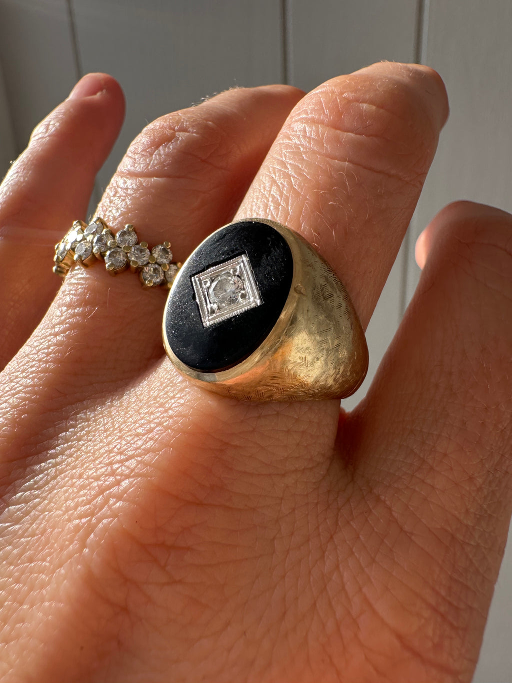onyx and gold diamond ring