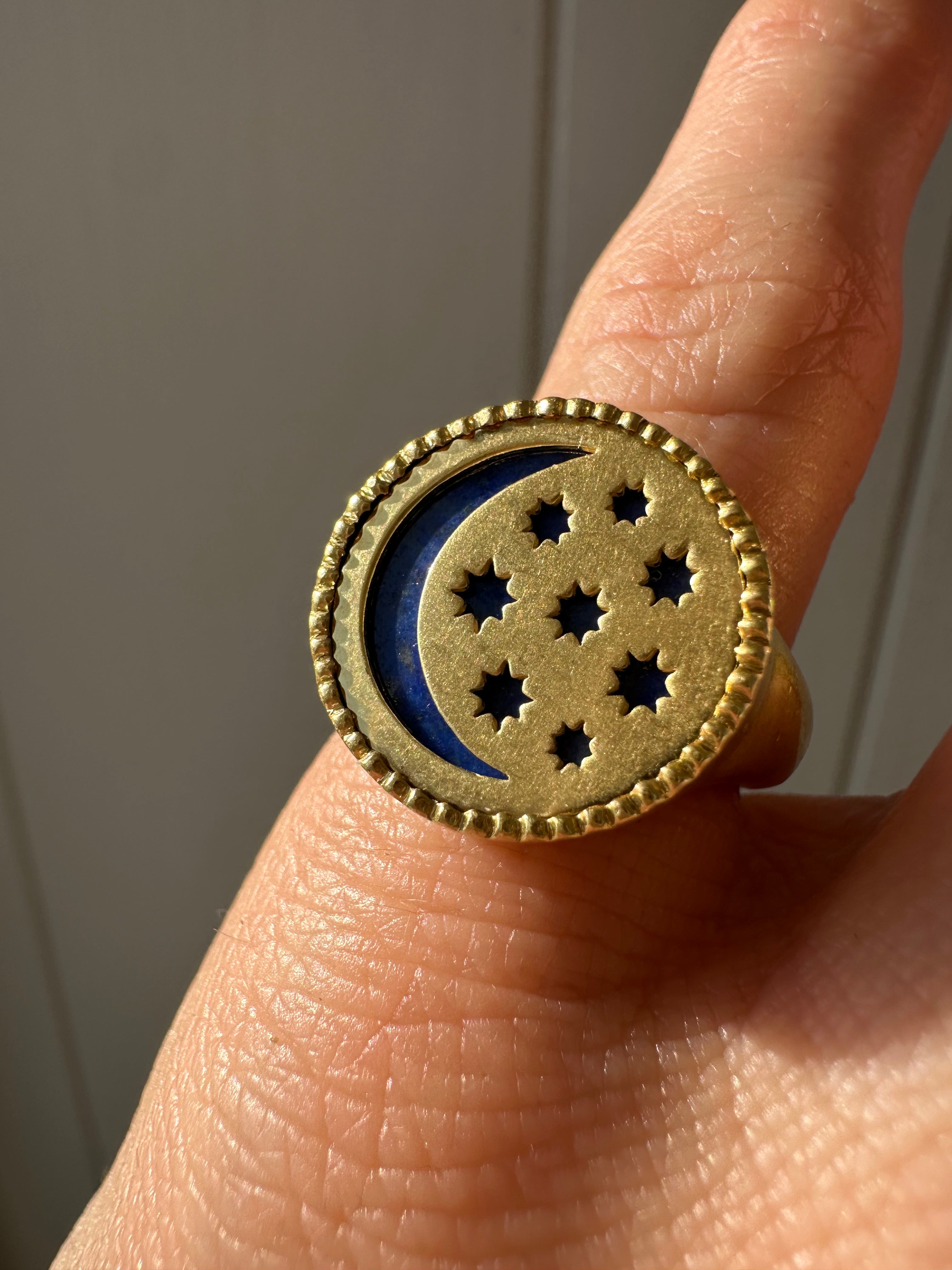 breathtaking me & ro lapis and 18k gold star moon ring