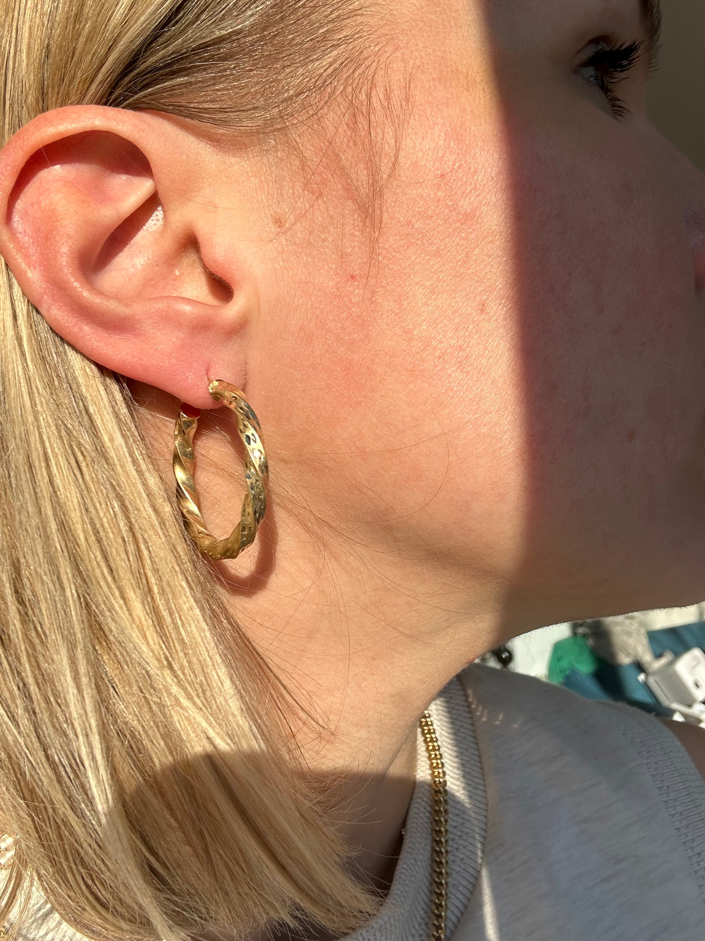 matte twist hoops with diamond cut shine