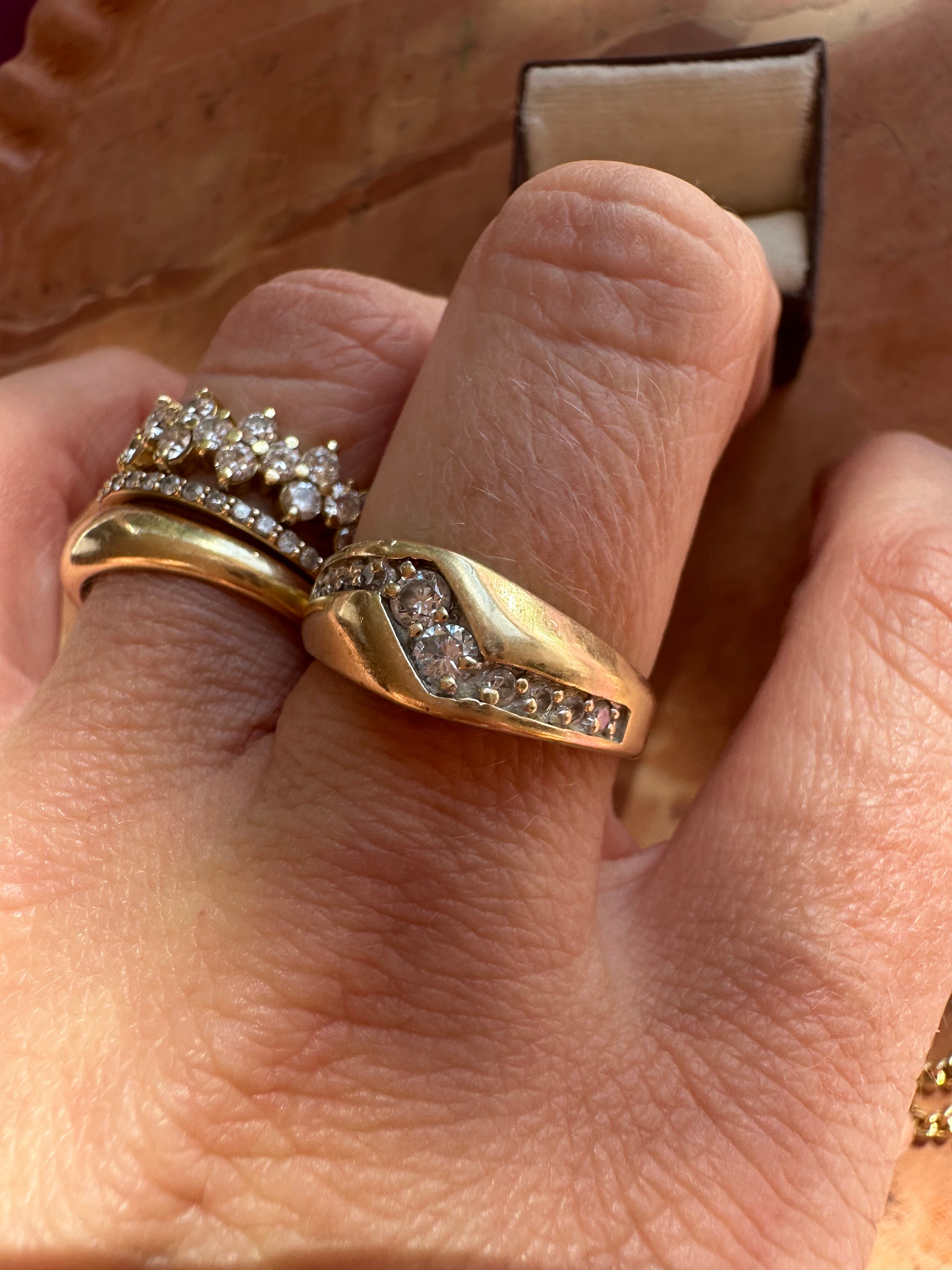 zig zag diamond ring