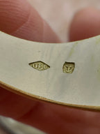 fabulous 18k gold vintage signet