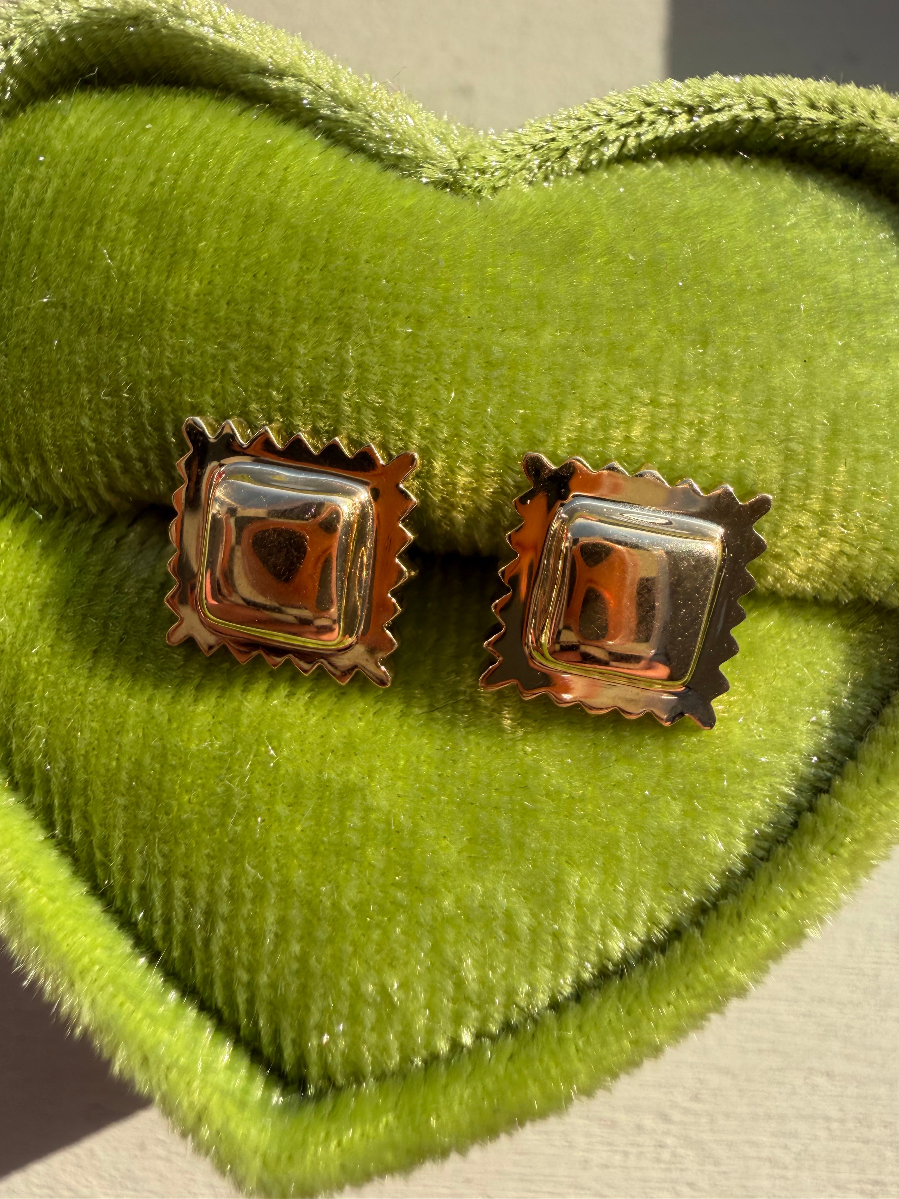 pasta studs