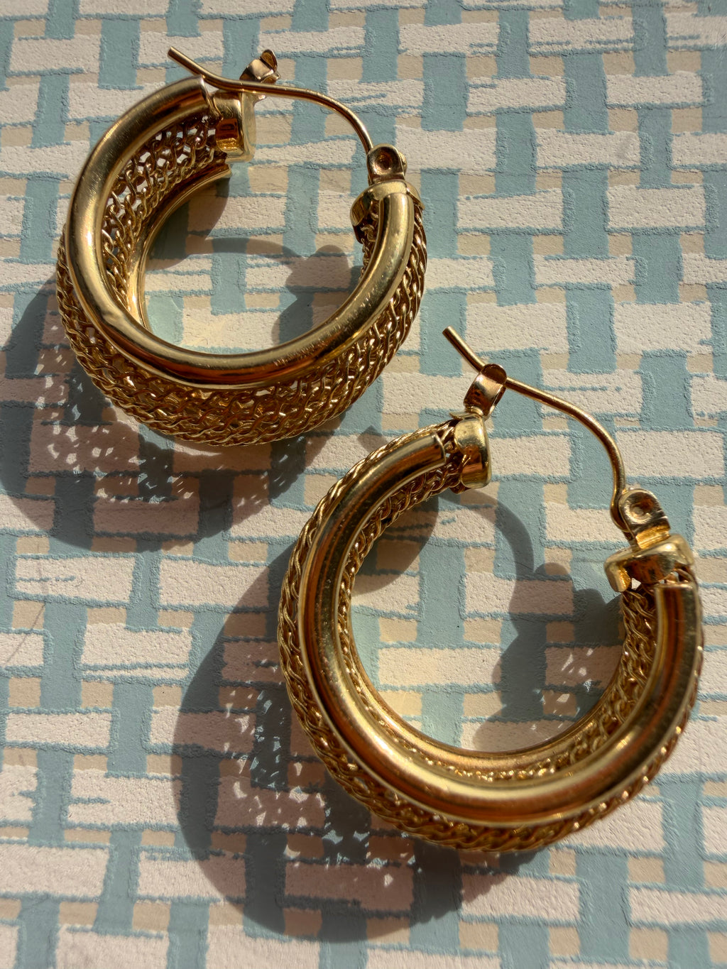 meshy tube hoops