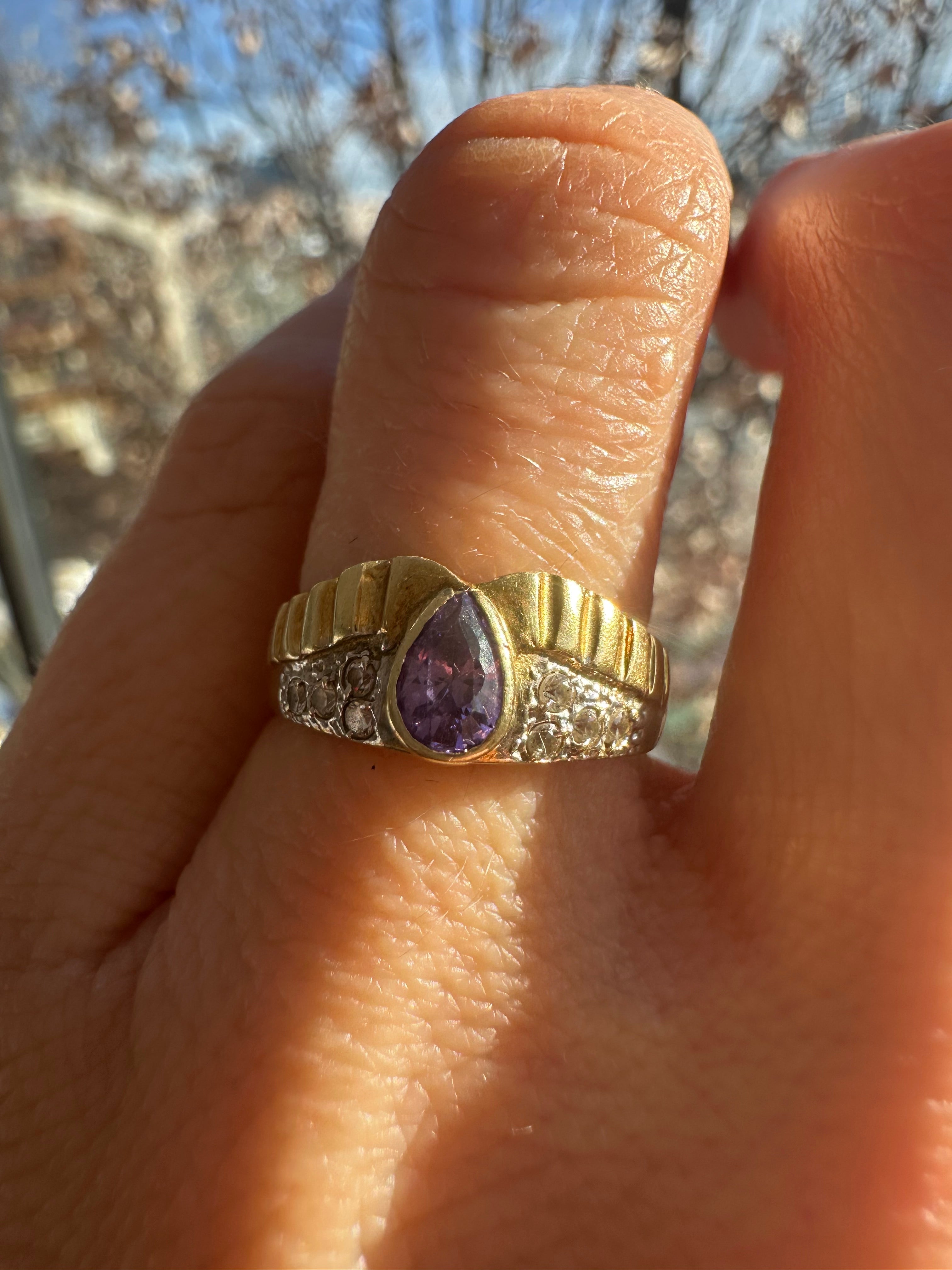 amethyst and diamond ring
