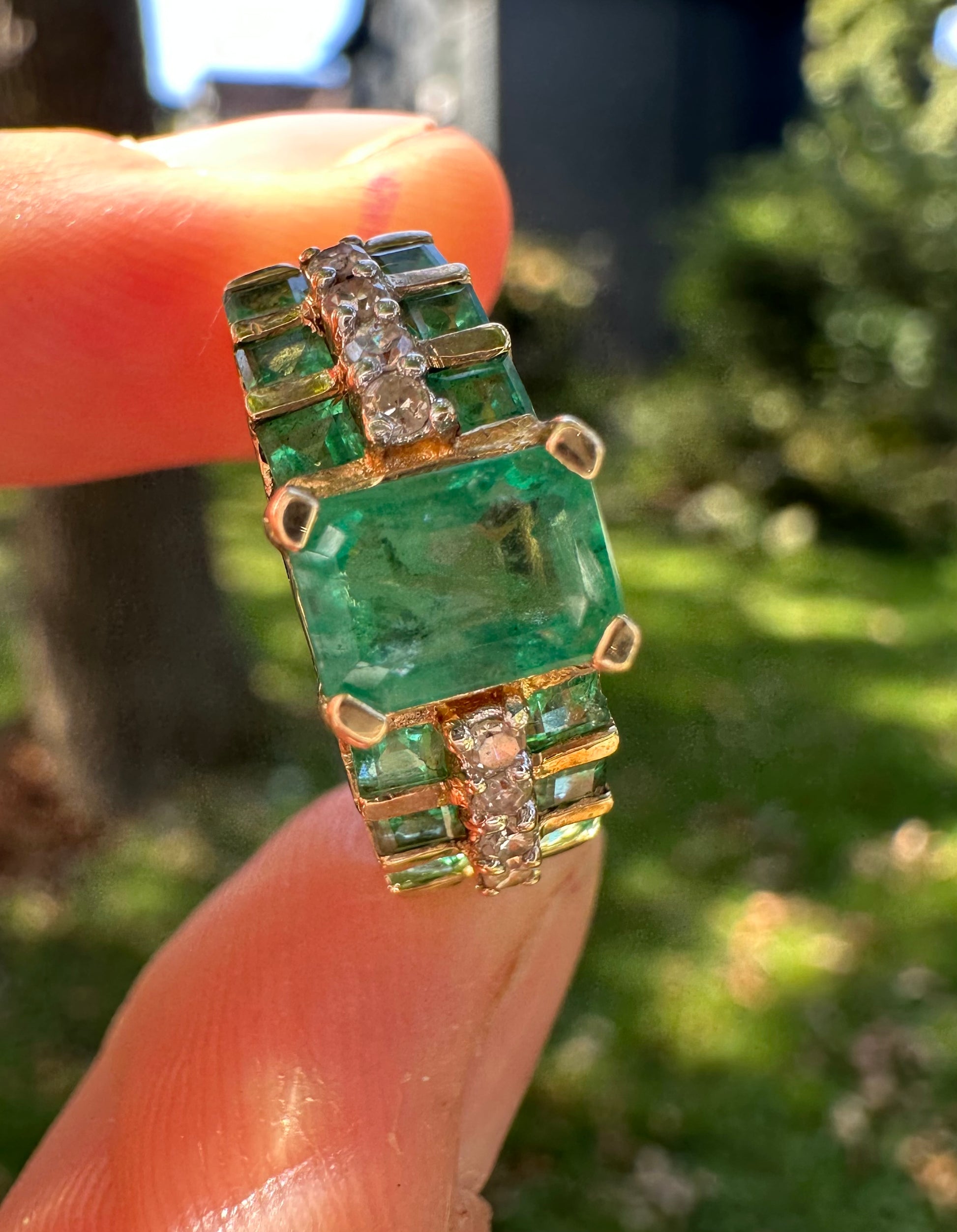 emerald cut emerald ring