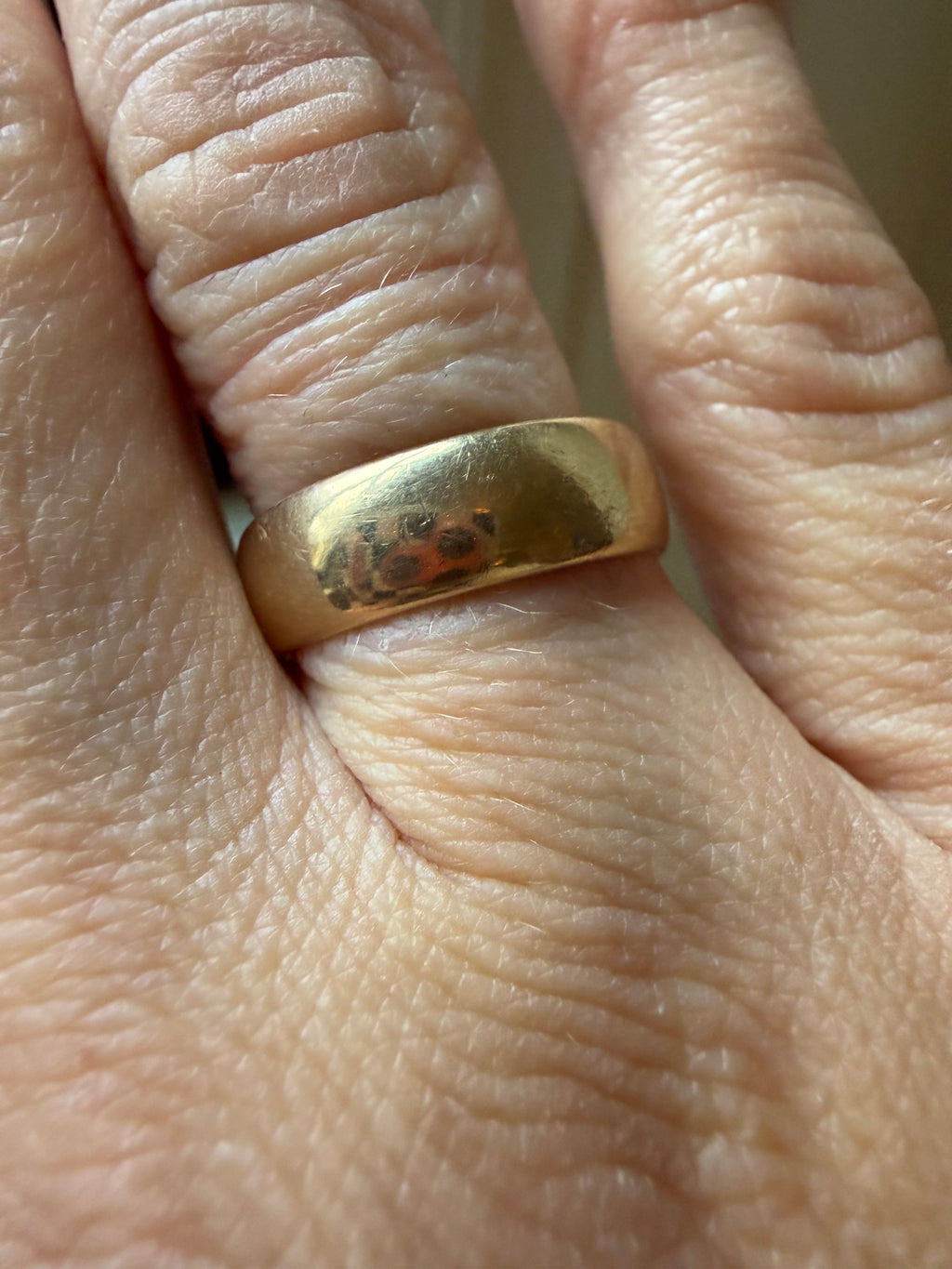 comfort fit vintage 6.3mm 14k yellow gold band