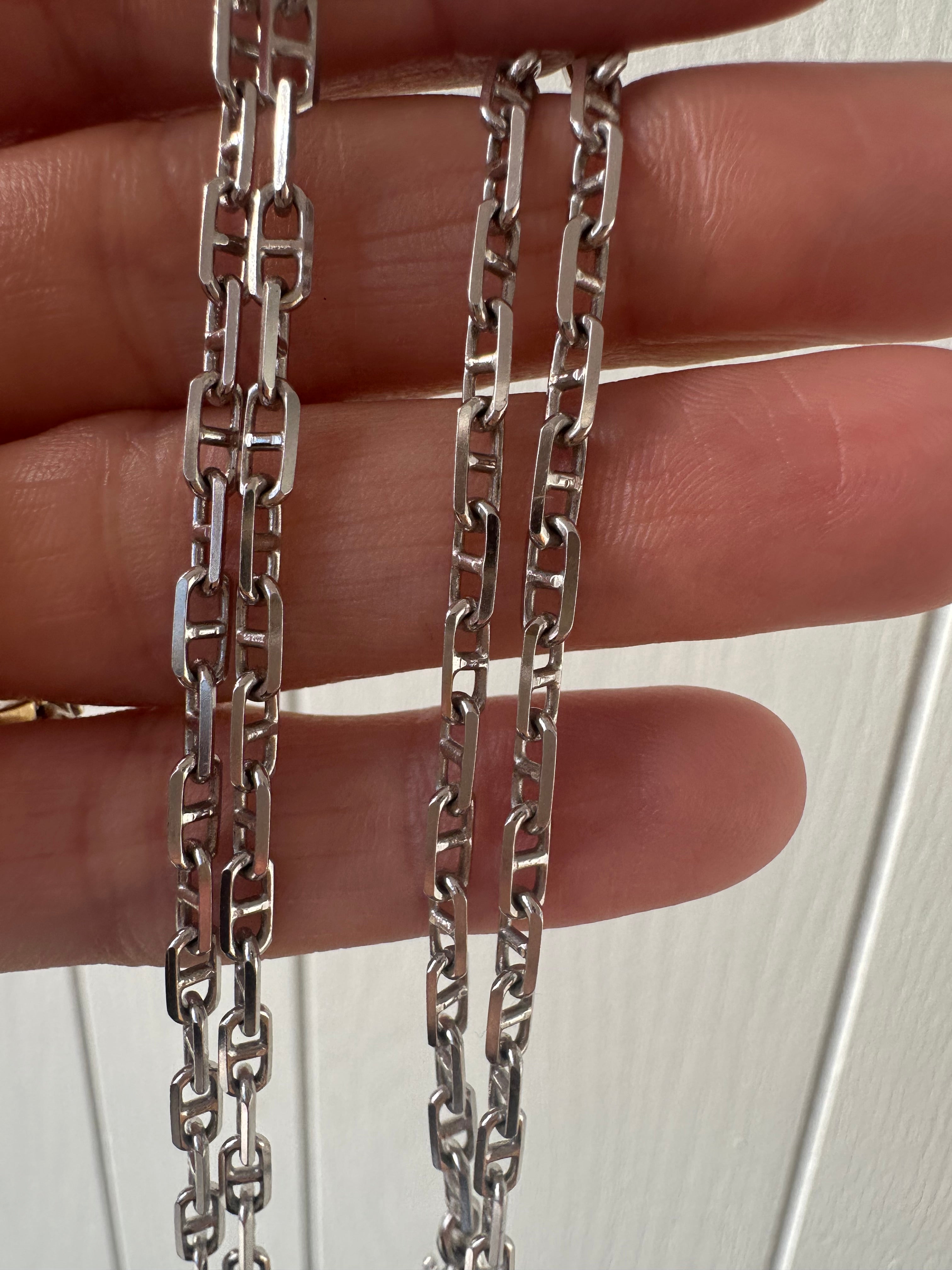 18k white gold 23.75” anchor chain