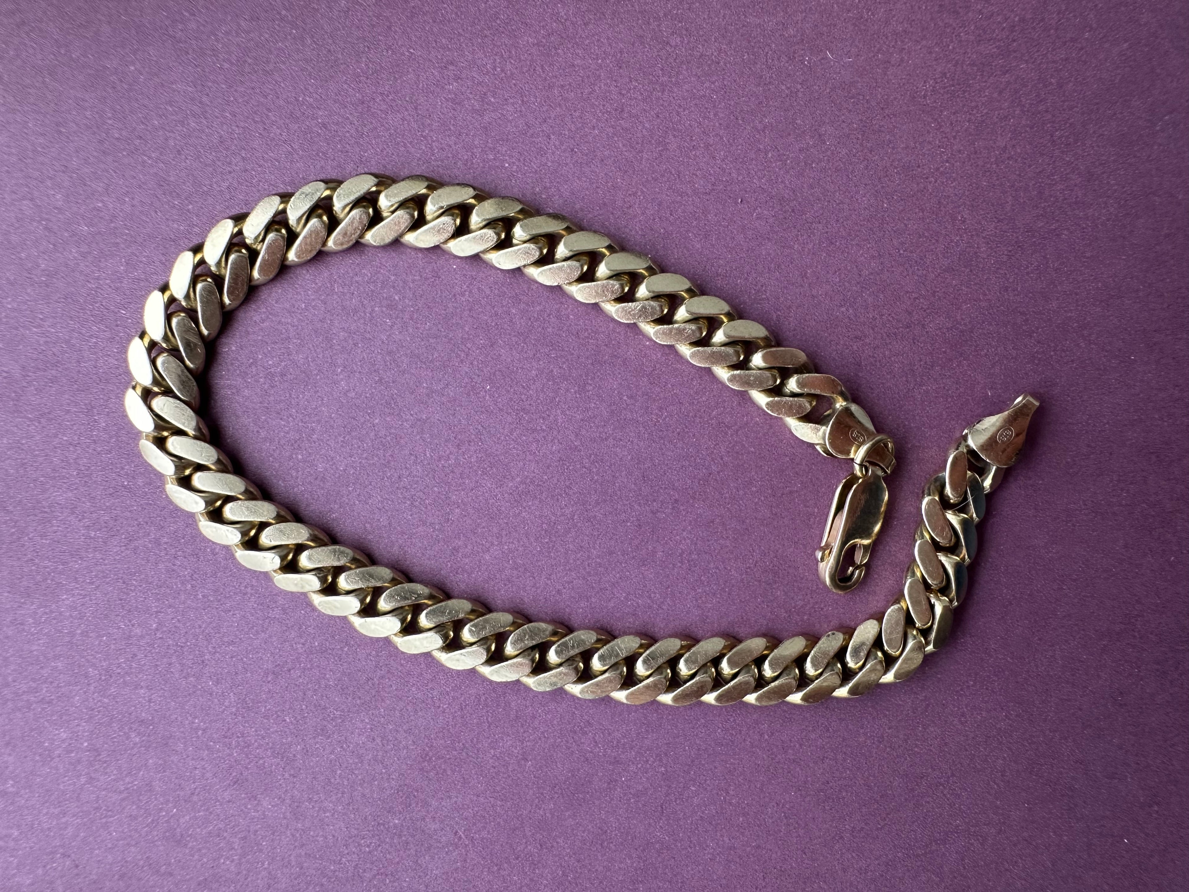 solid curb bracelet