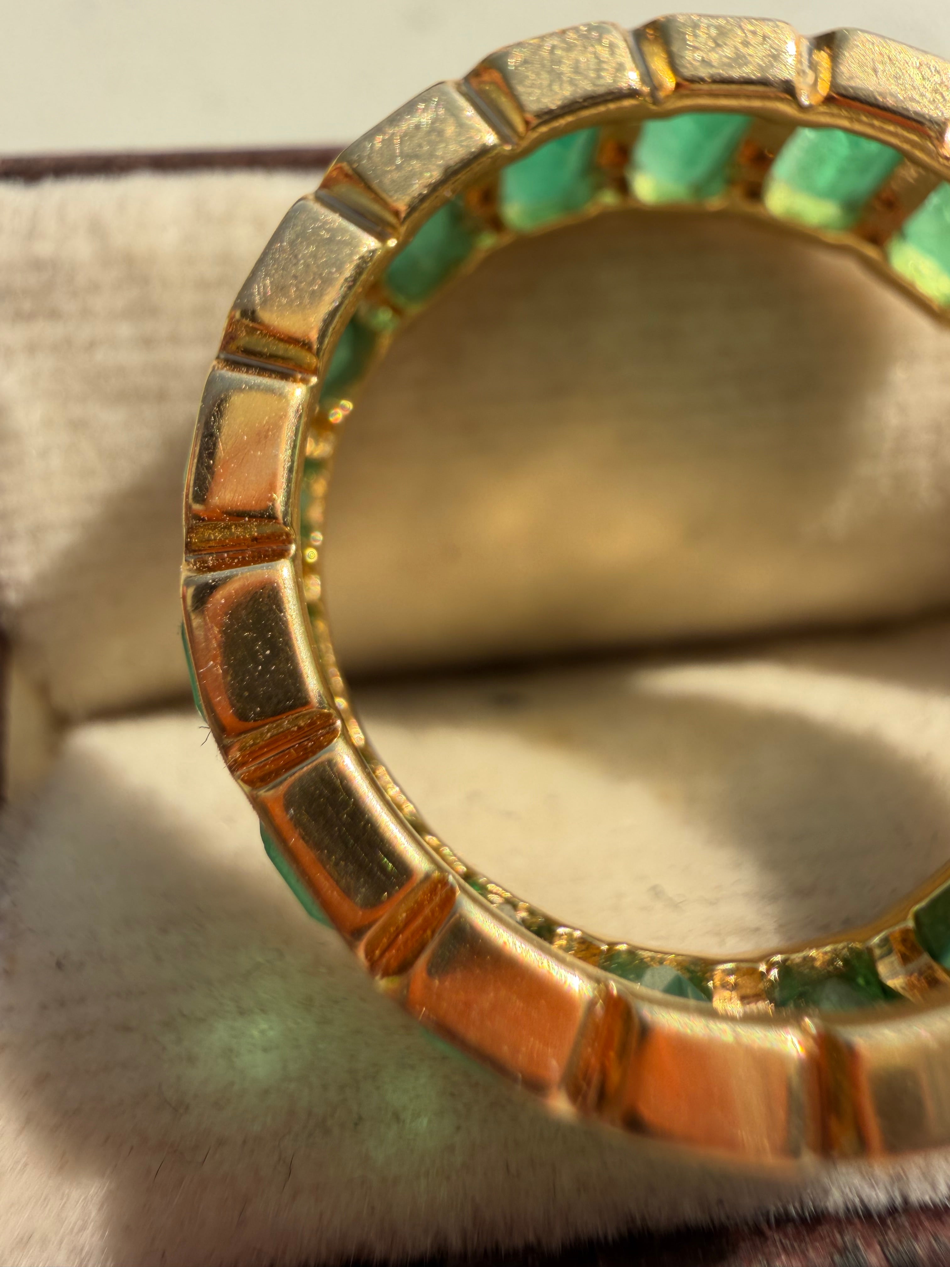 The Emerald Karat THE VERDE PURE natural emerald eternity band