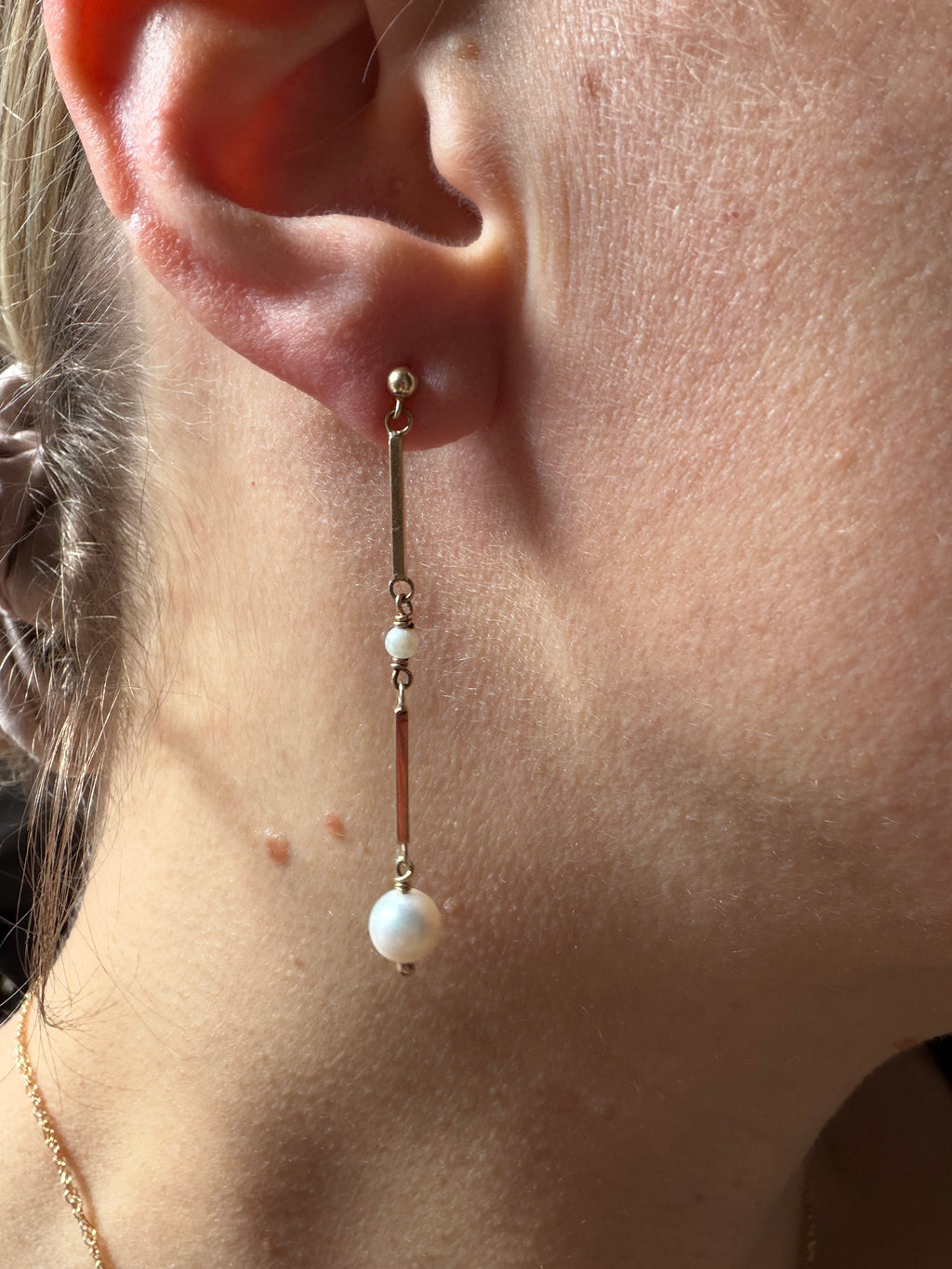 dangle earrings
