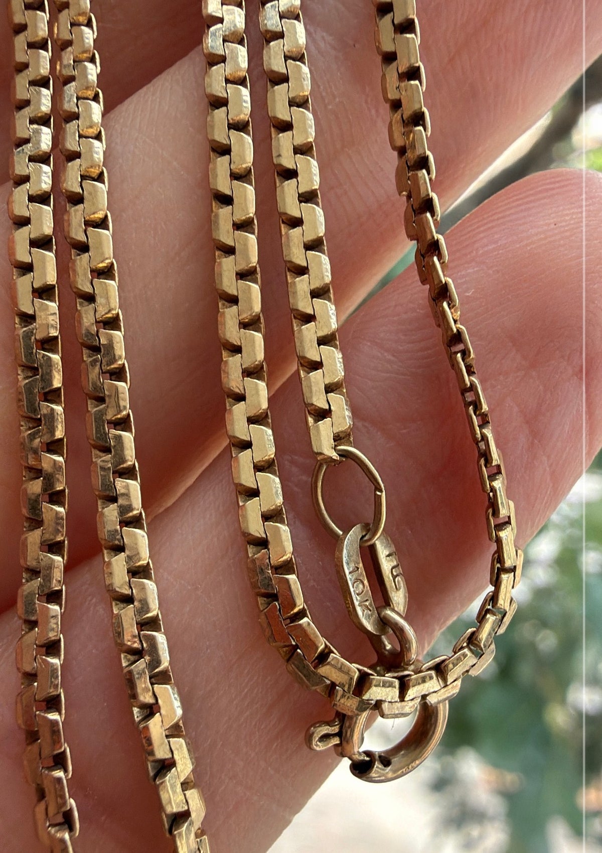 16.75" zipper chain