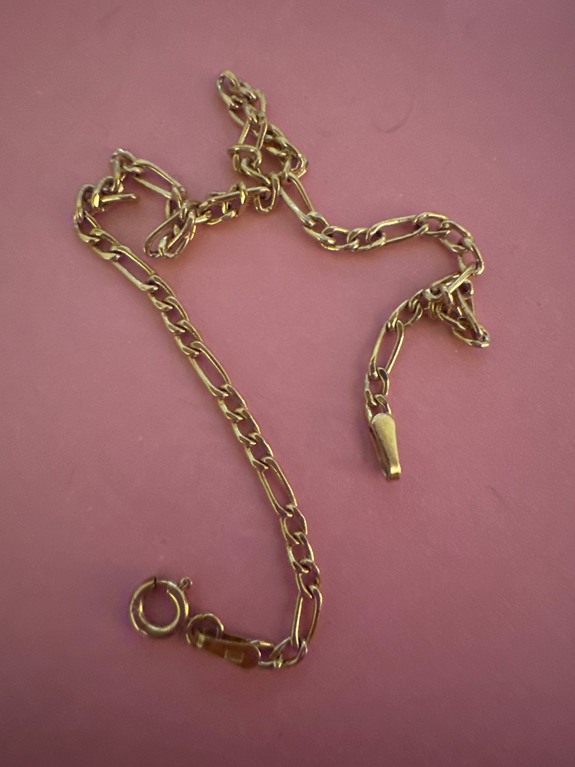 7.5" long figaro bracelet