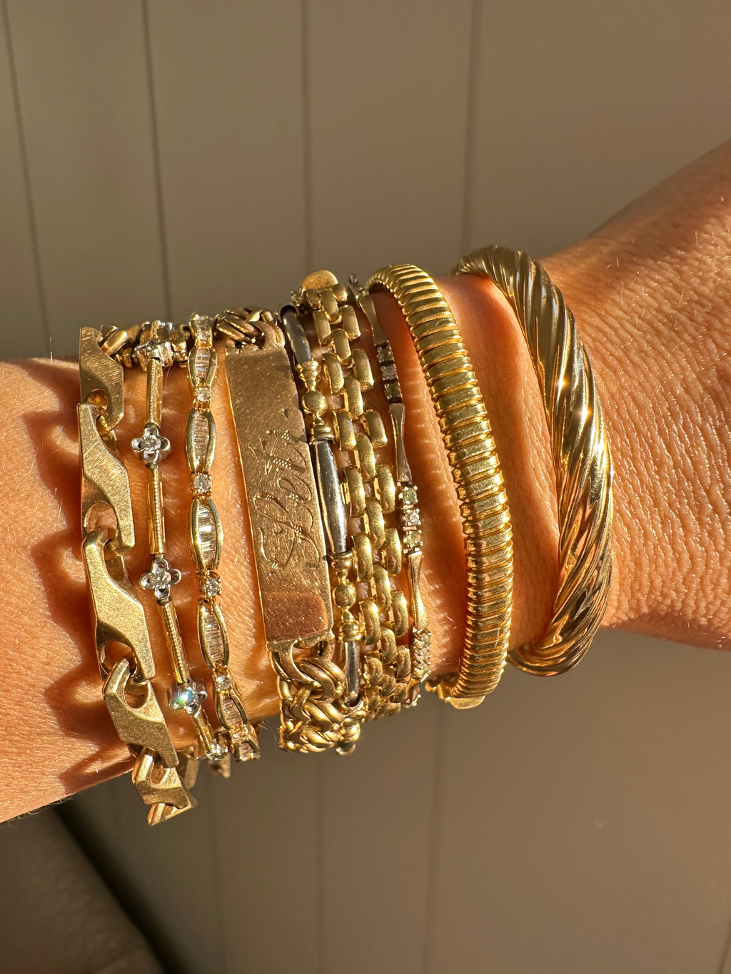 vintage twist bangle