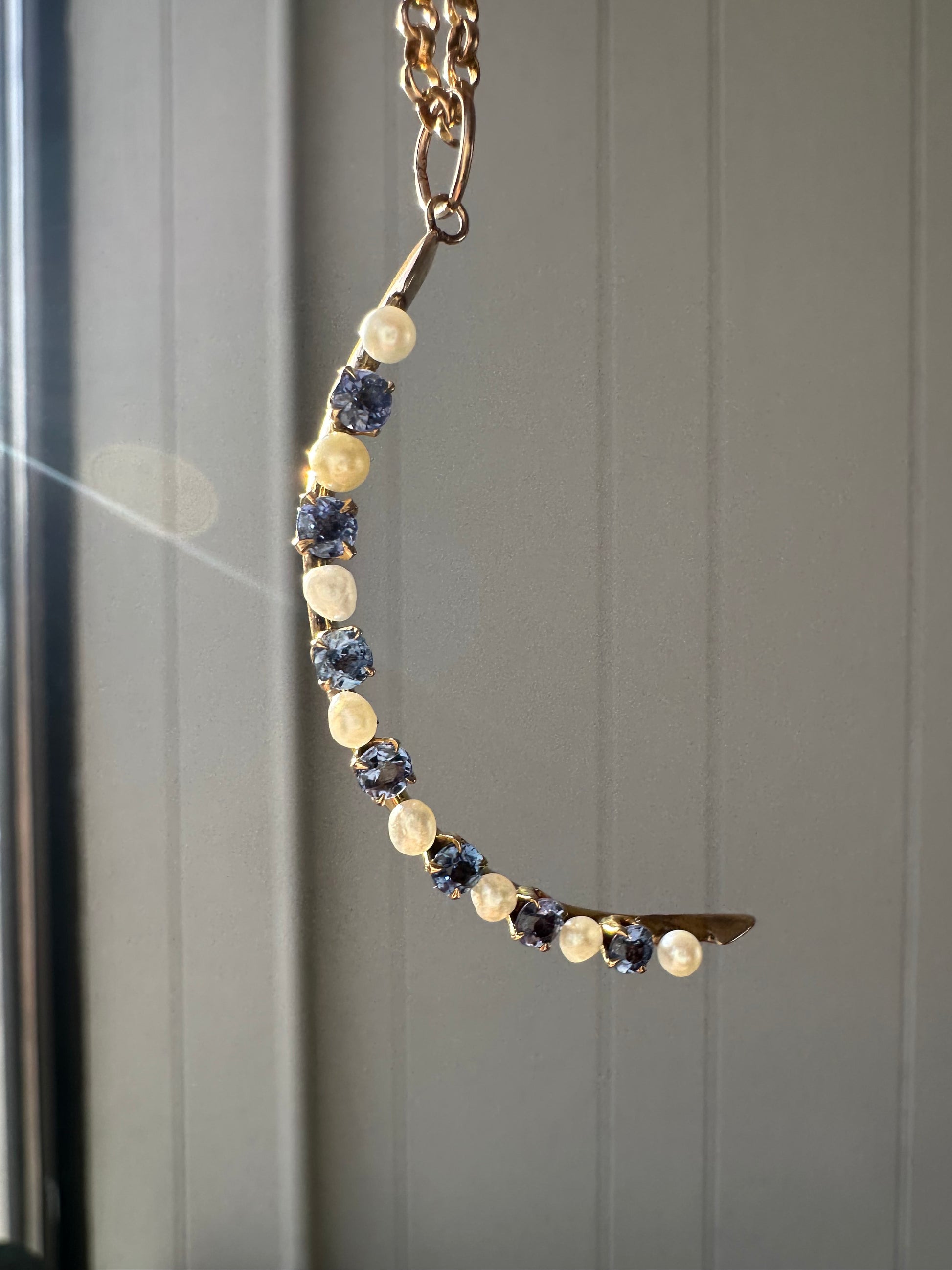 antique sapphire + pearl crescent // pin conversion