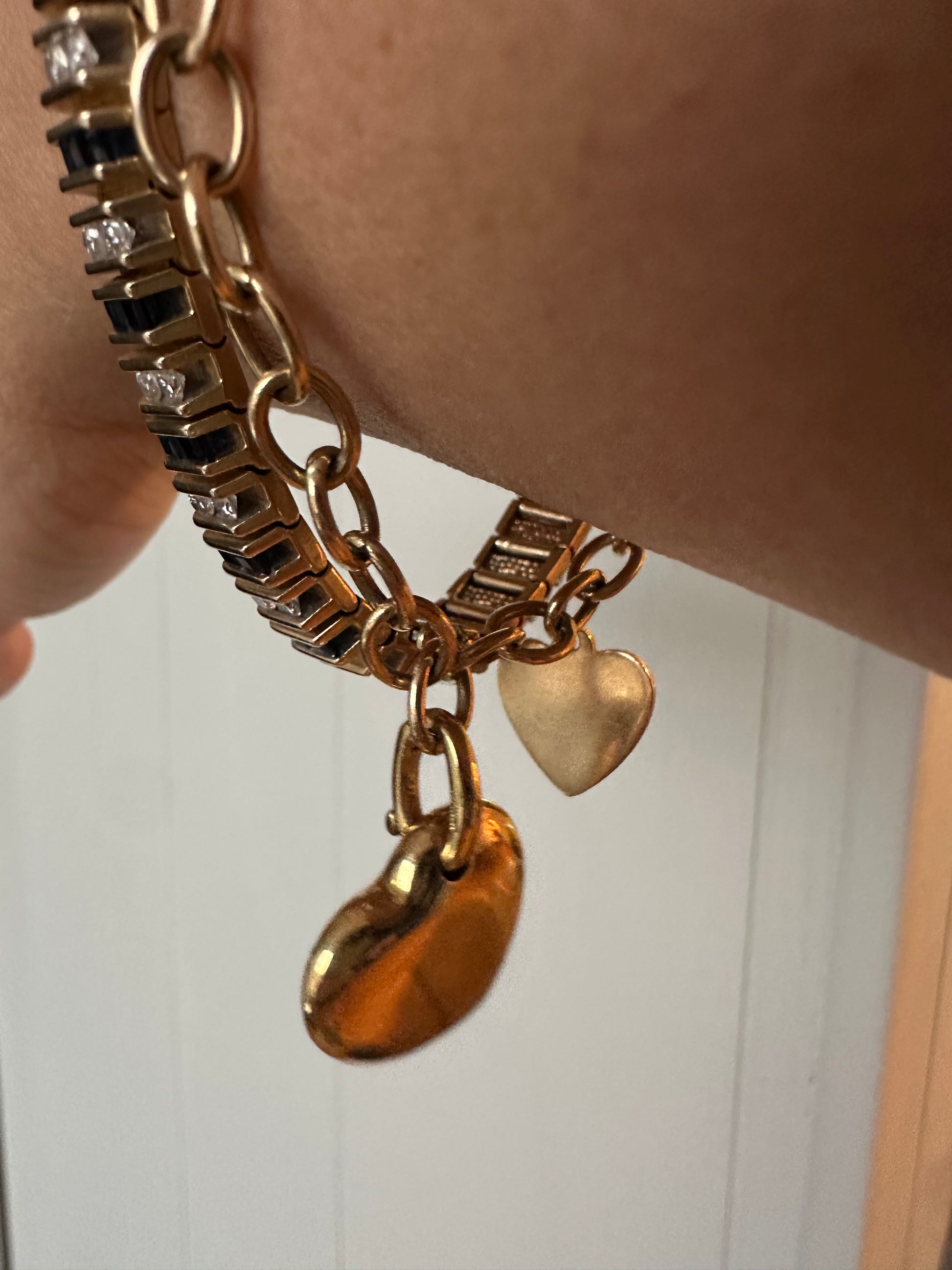 18k puffed heart with enhancer bail