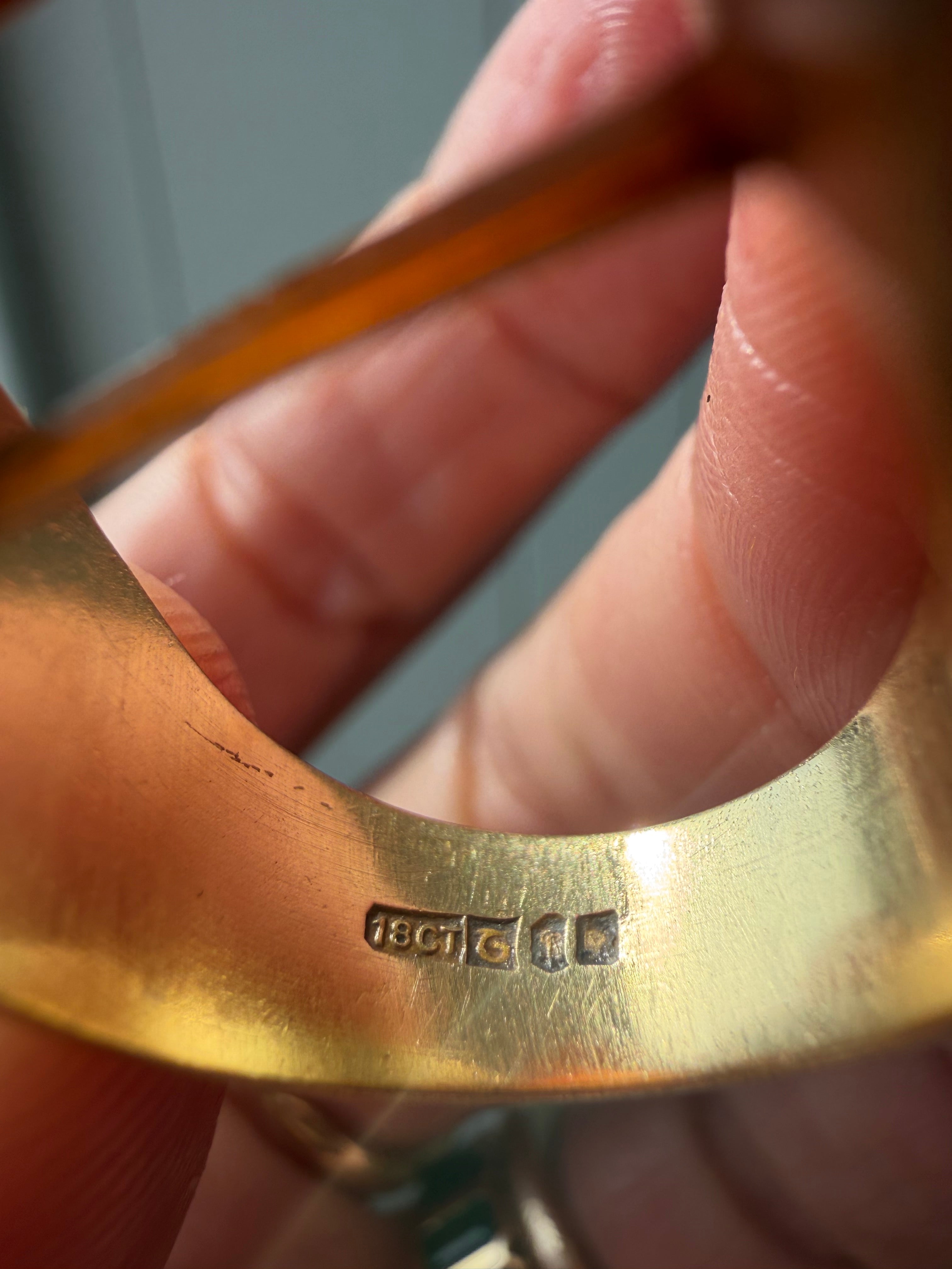 18k intaglio carved carnelian ring