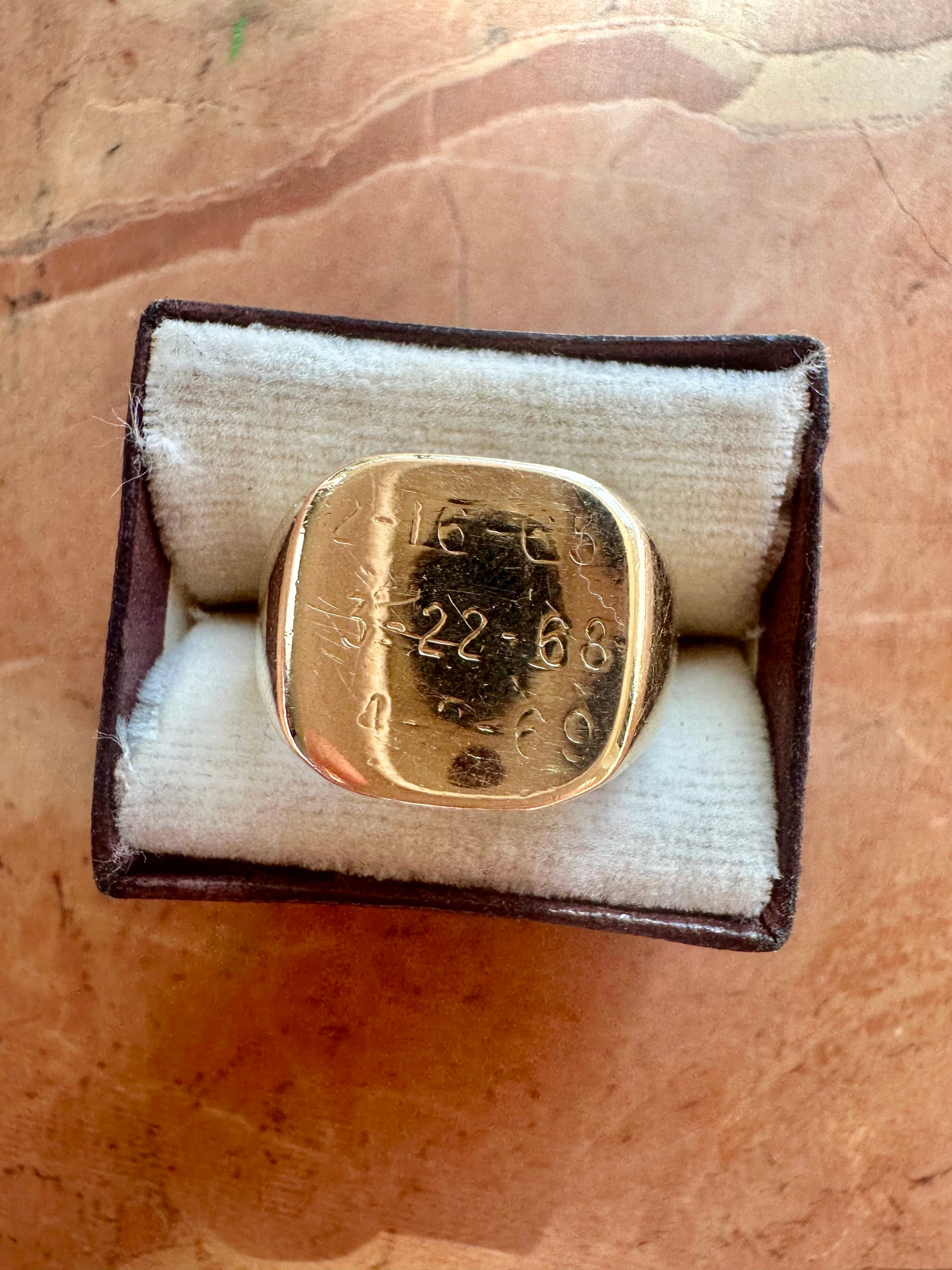 vintage engraved signet ring