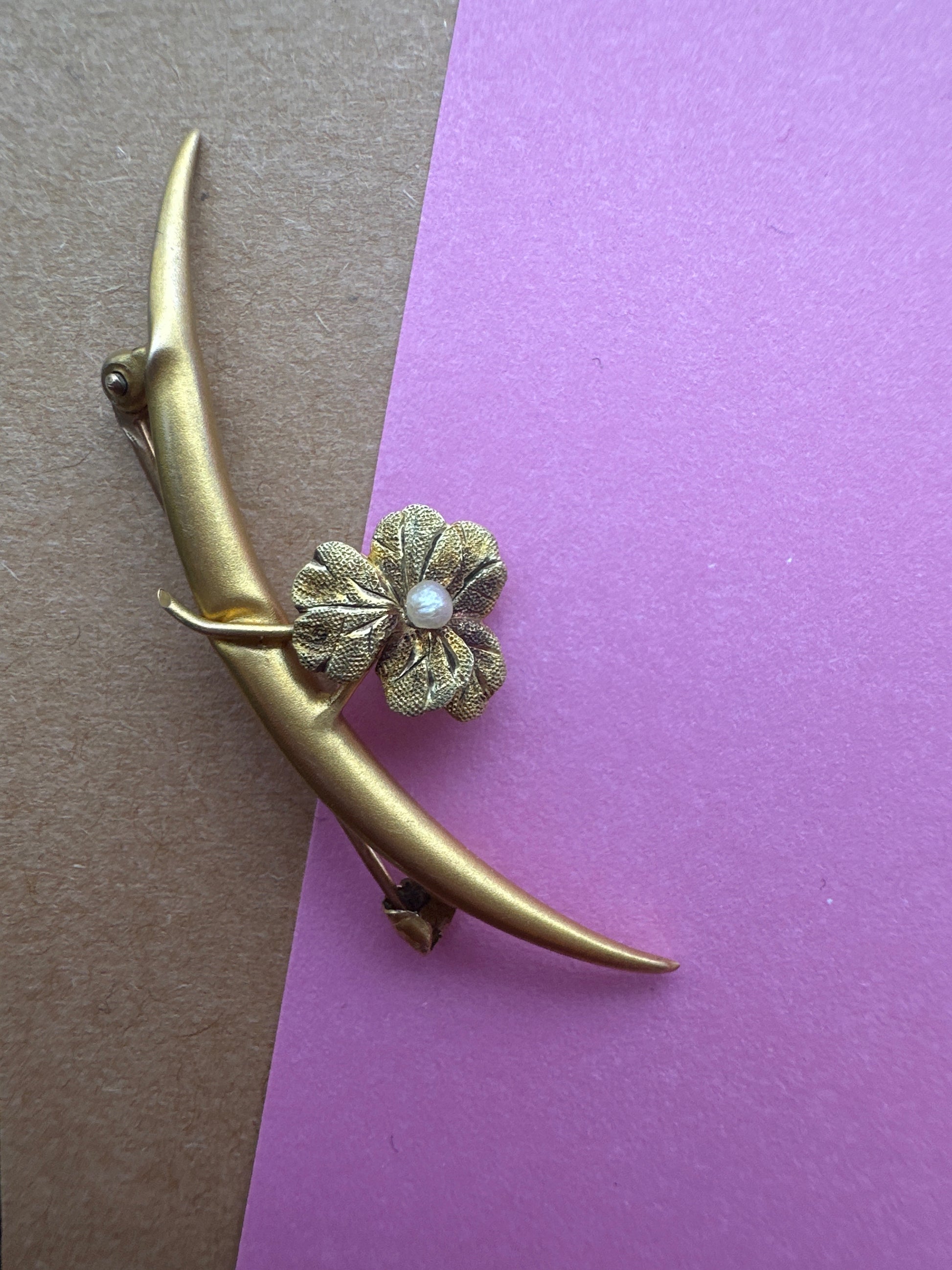 bee stick pin / antique crescent + pansy / unicorn