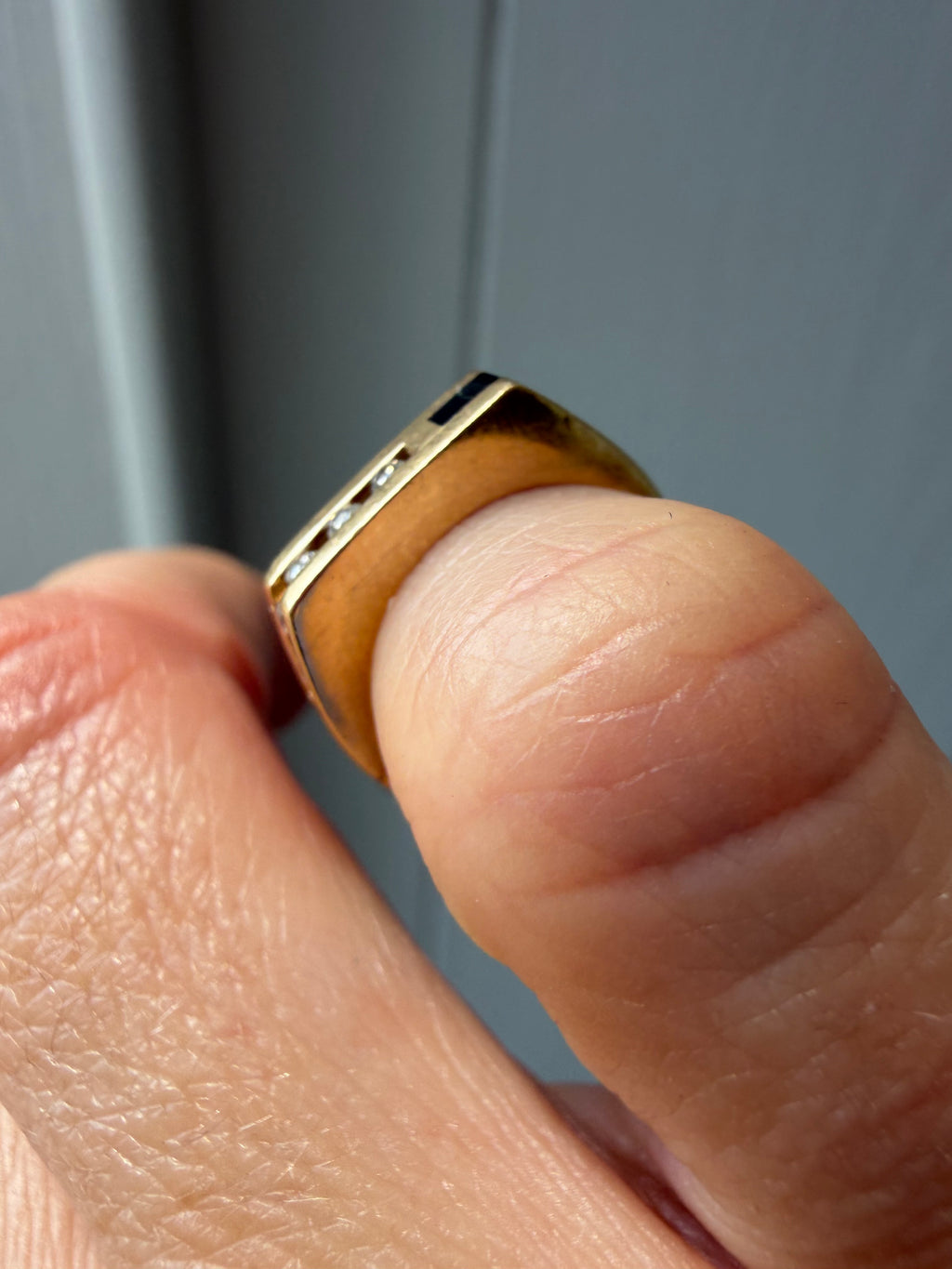 onyx inlay and channel set diamond pinky band