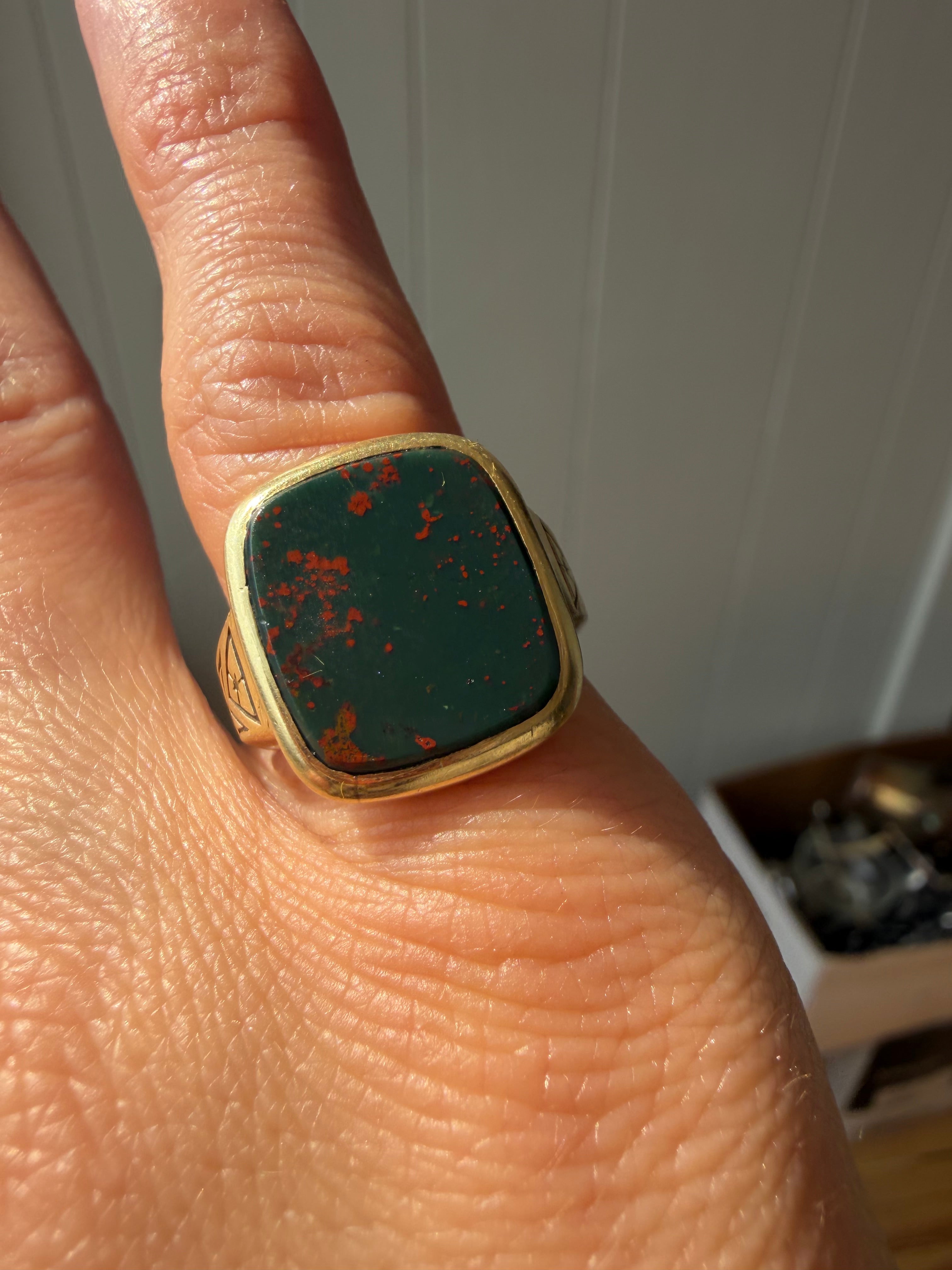 vintage JR Woods and Sons bloodstone signet