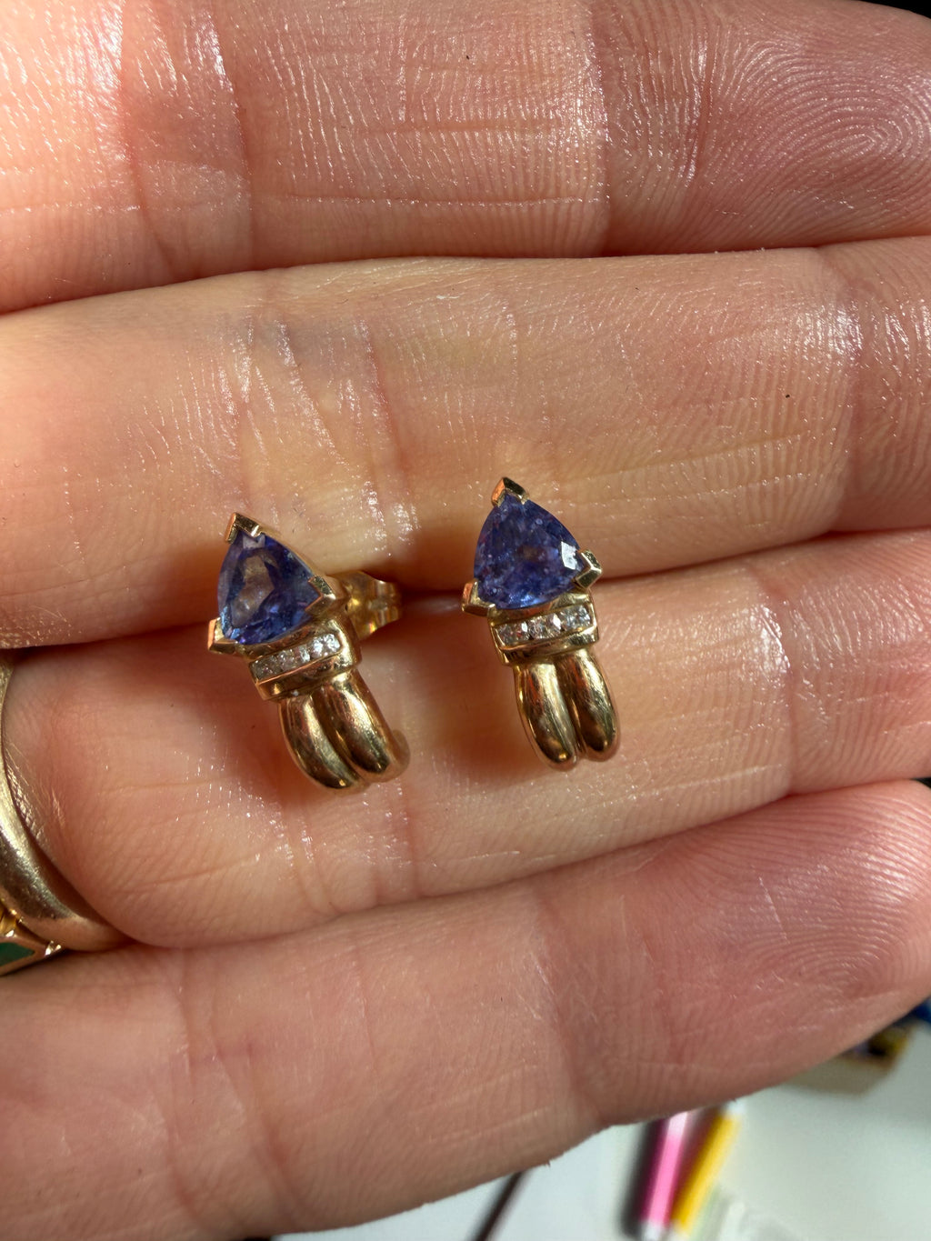daily earrings
