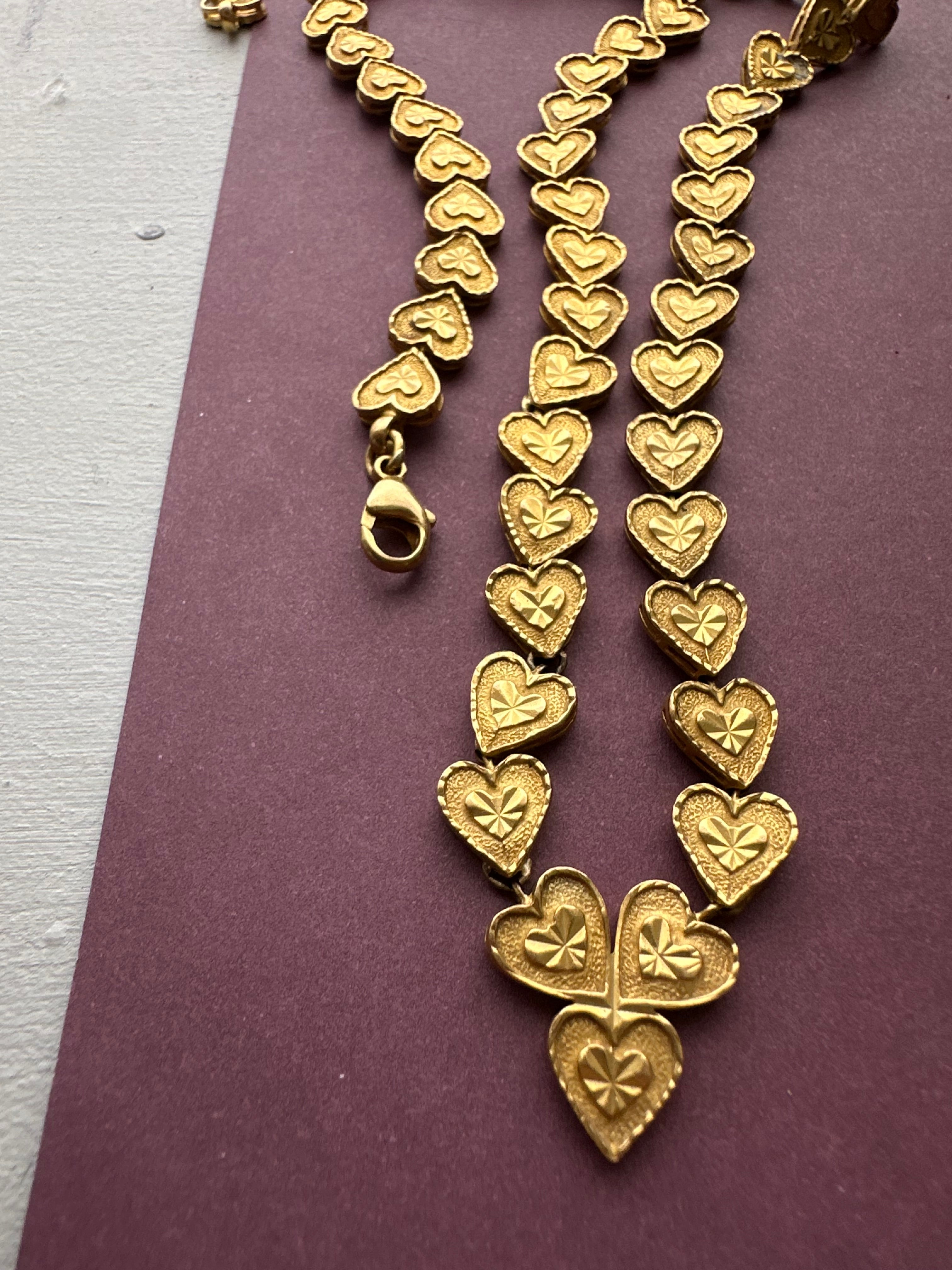 21k gold hearts necklace