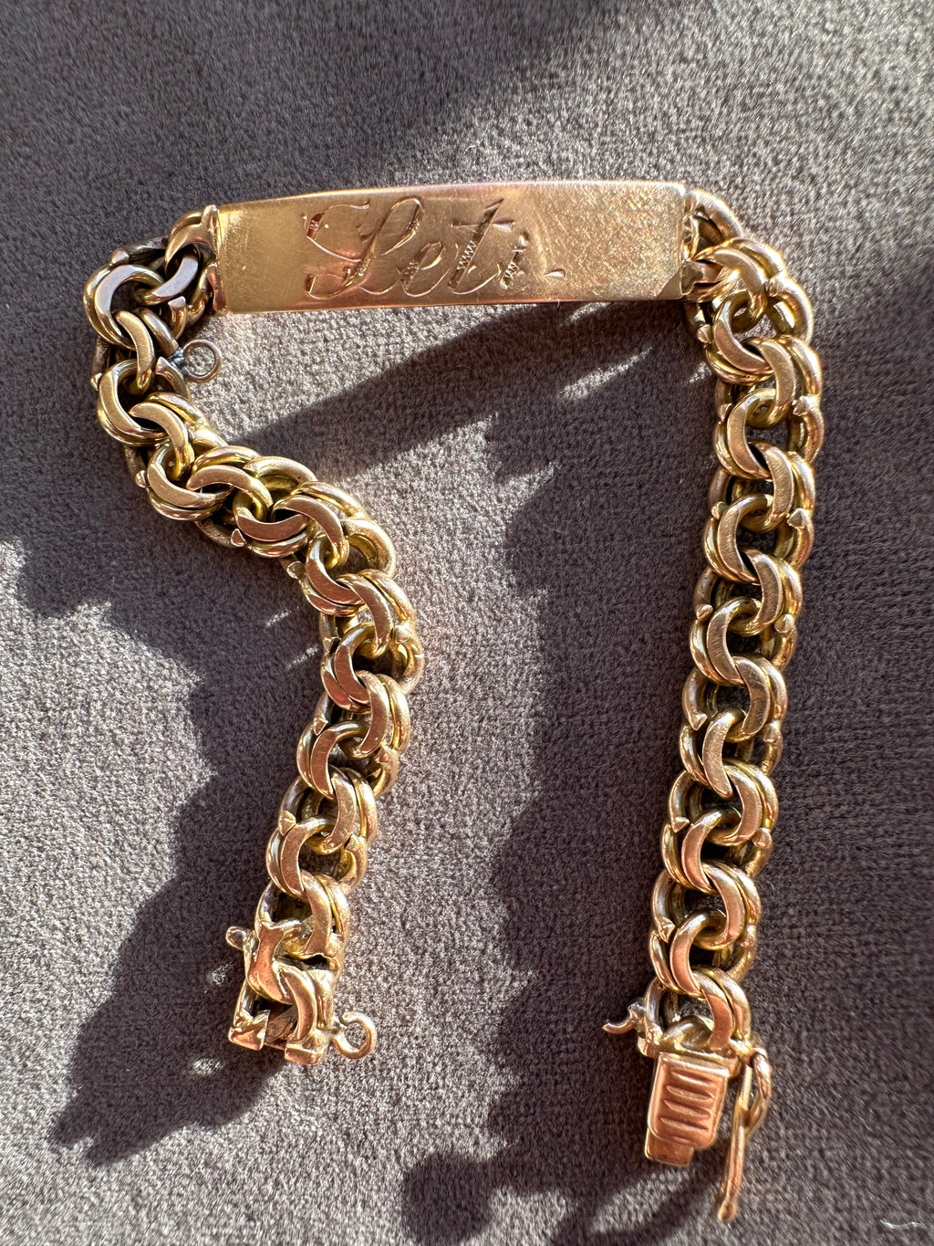 18k gold ID bracelet