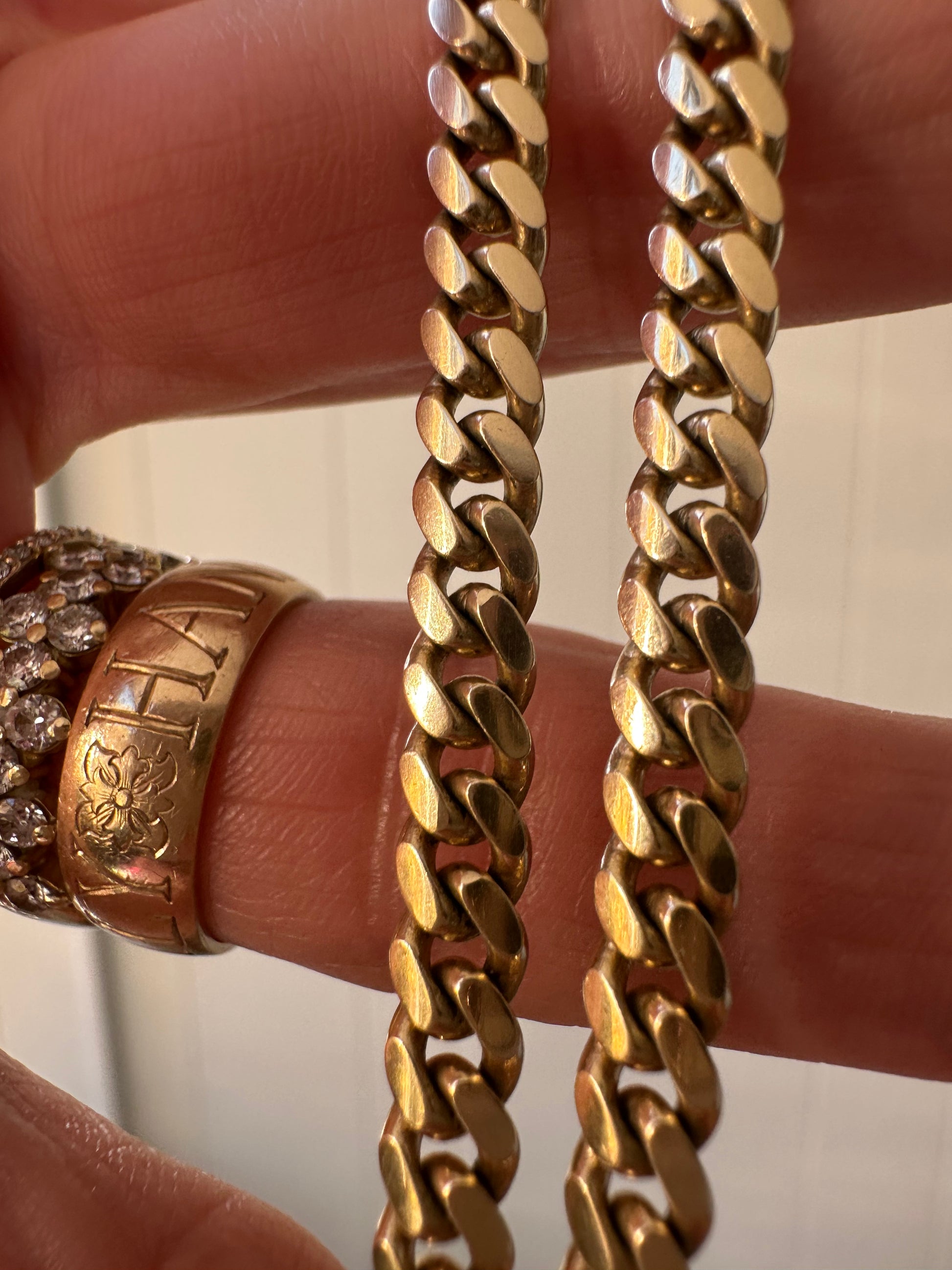 heavy solid 24.5" long curb chain