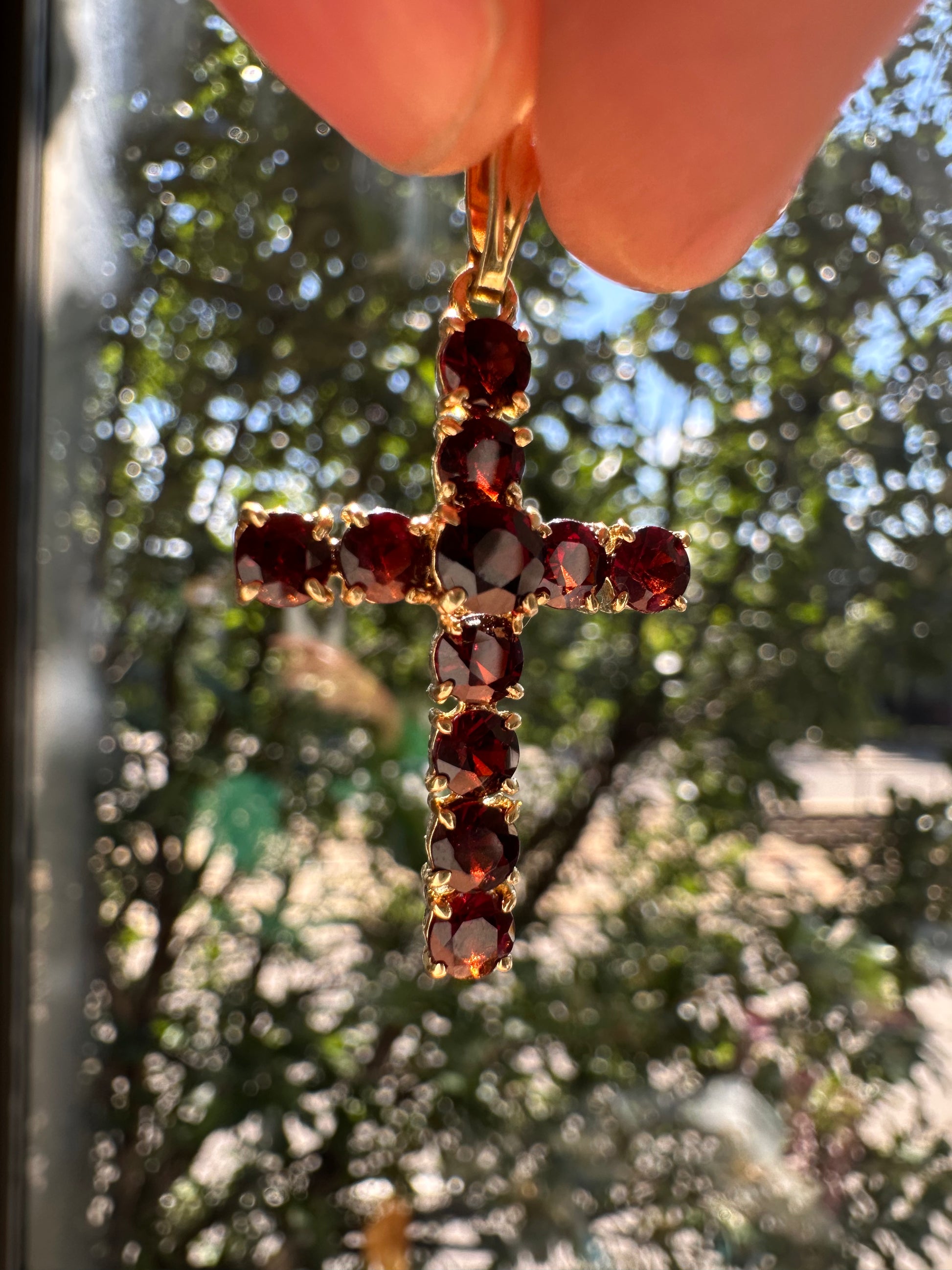 18k gold and garnet cross