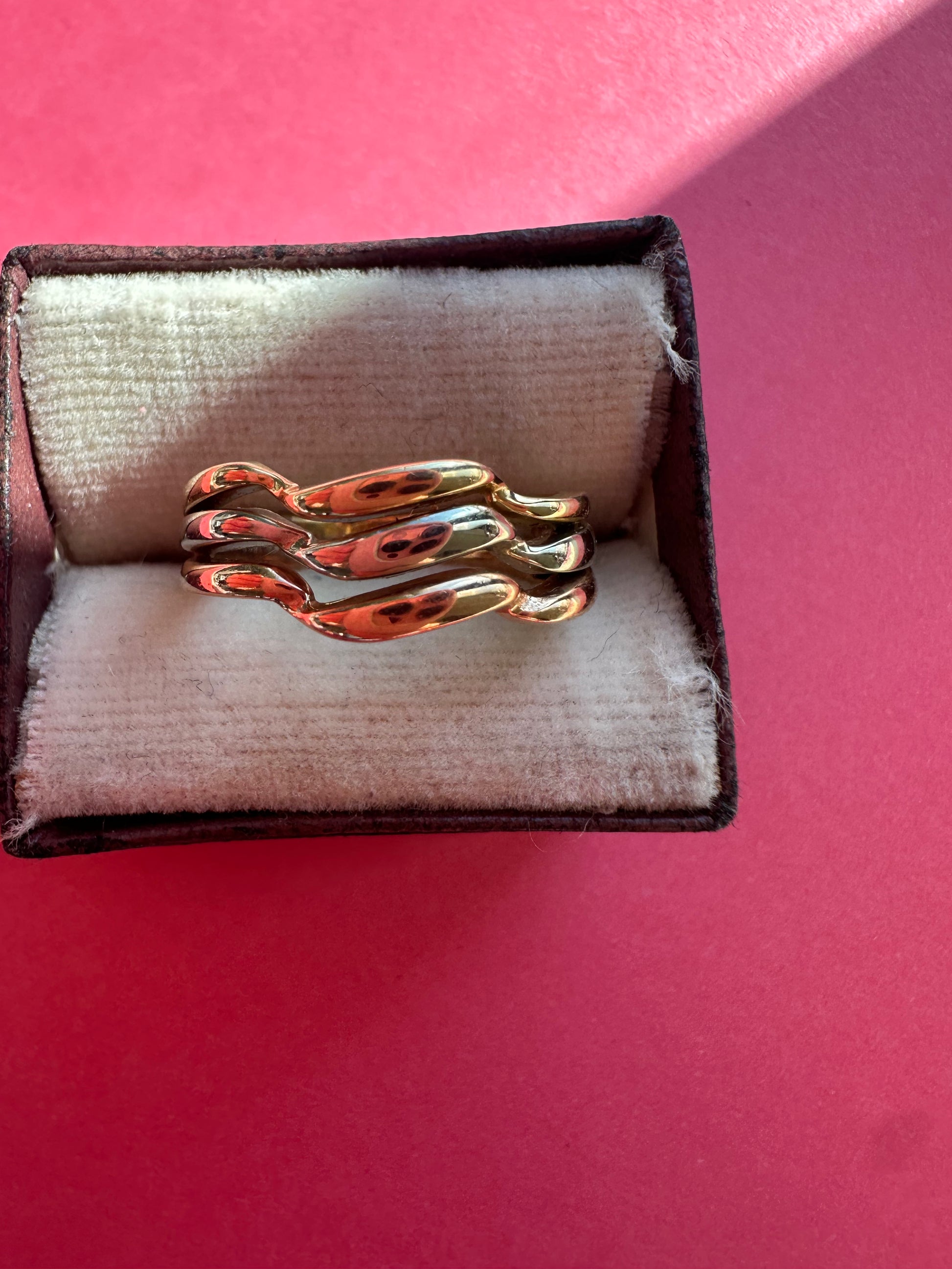 tri-tone wave ring