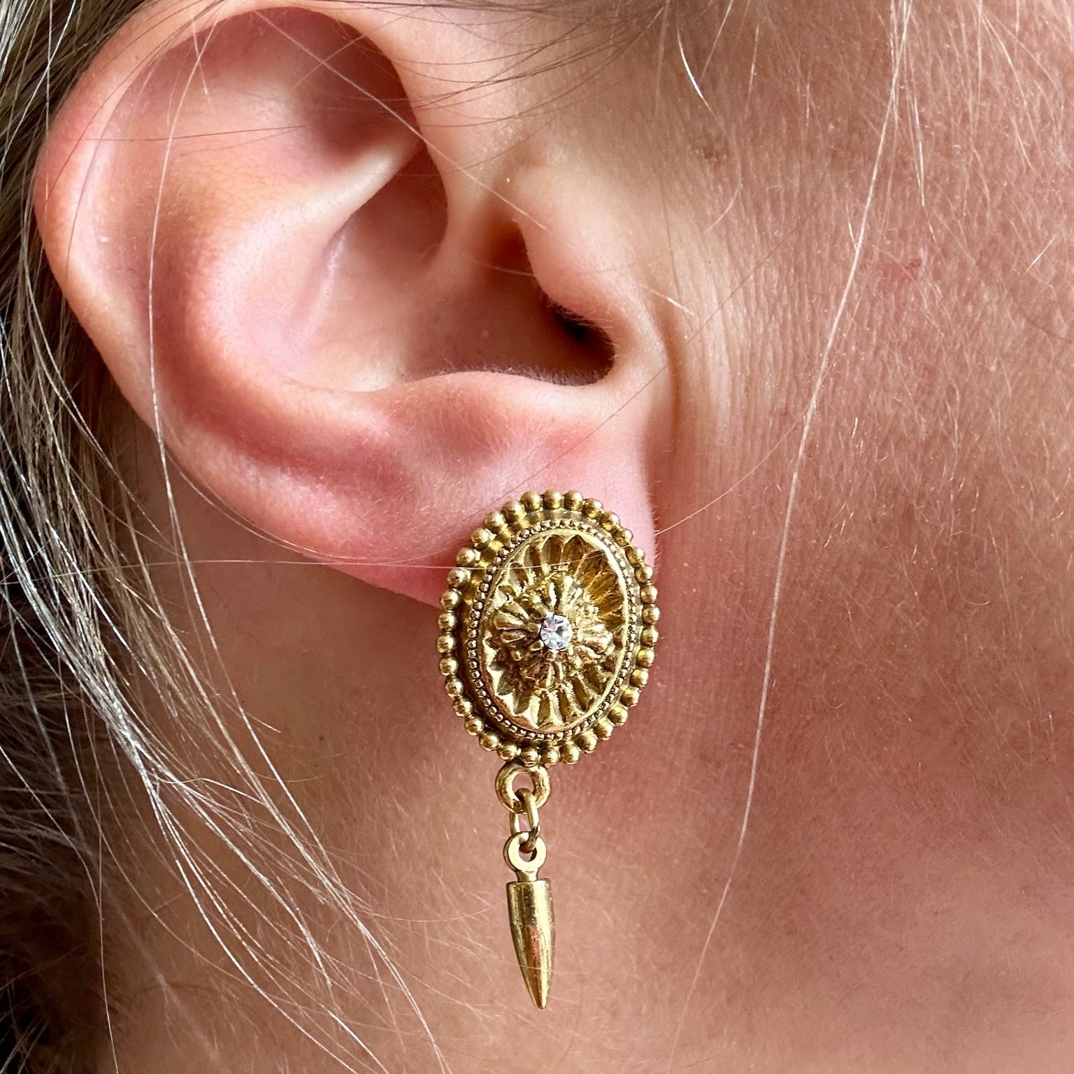 Vintage gold plated oval drop earrings