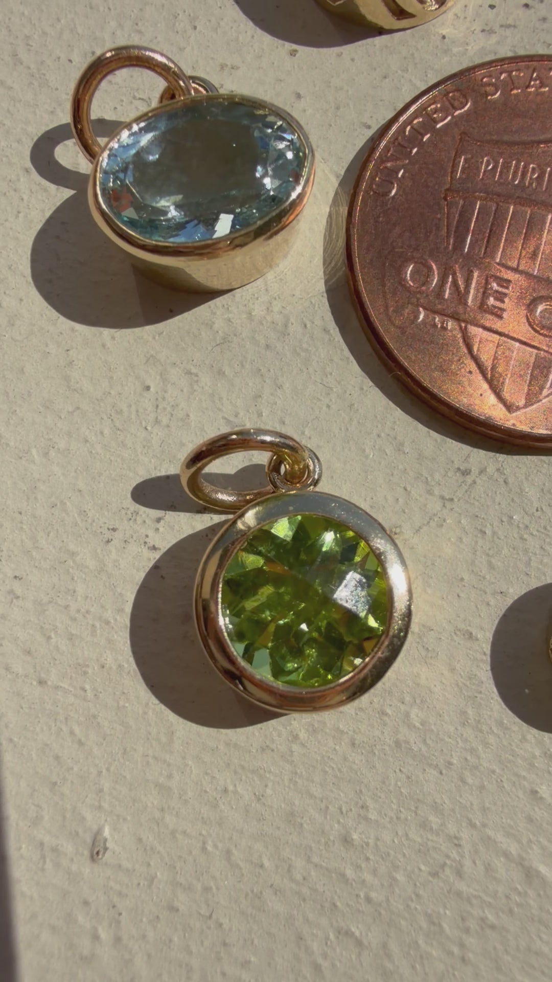 juicy bezel set gems