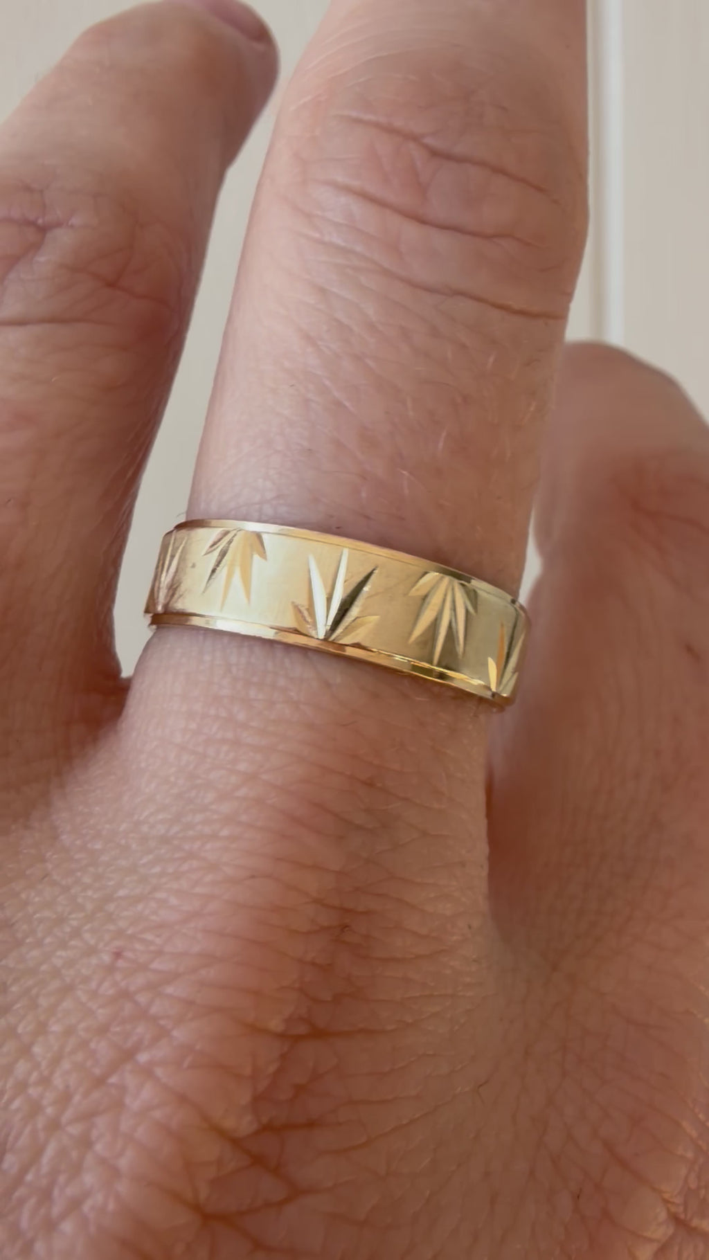 leaf etched band